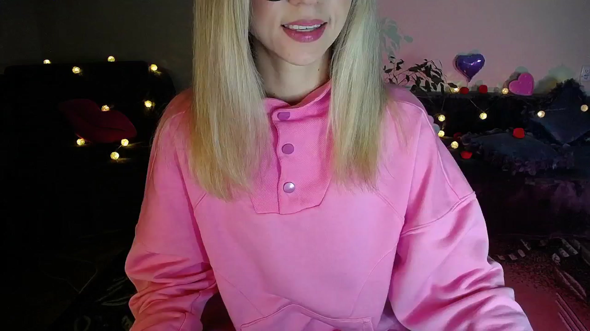 Gallery image thumbnail from Sunshine_alis's myfreecams stream on, 10/24/2025, 19:46 image 16 of 20