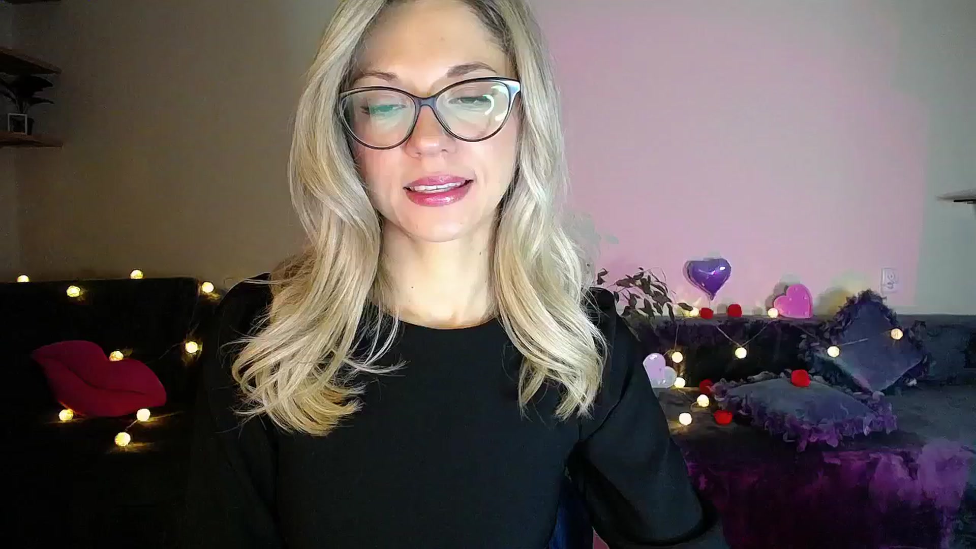 Gallery image thumbnail from Sunshine_alis's myfreecams stream on, 10/28/2025, 17:47 image 3 of 20