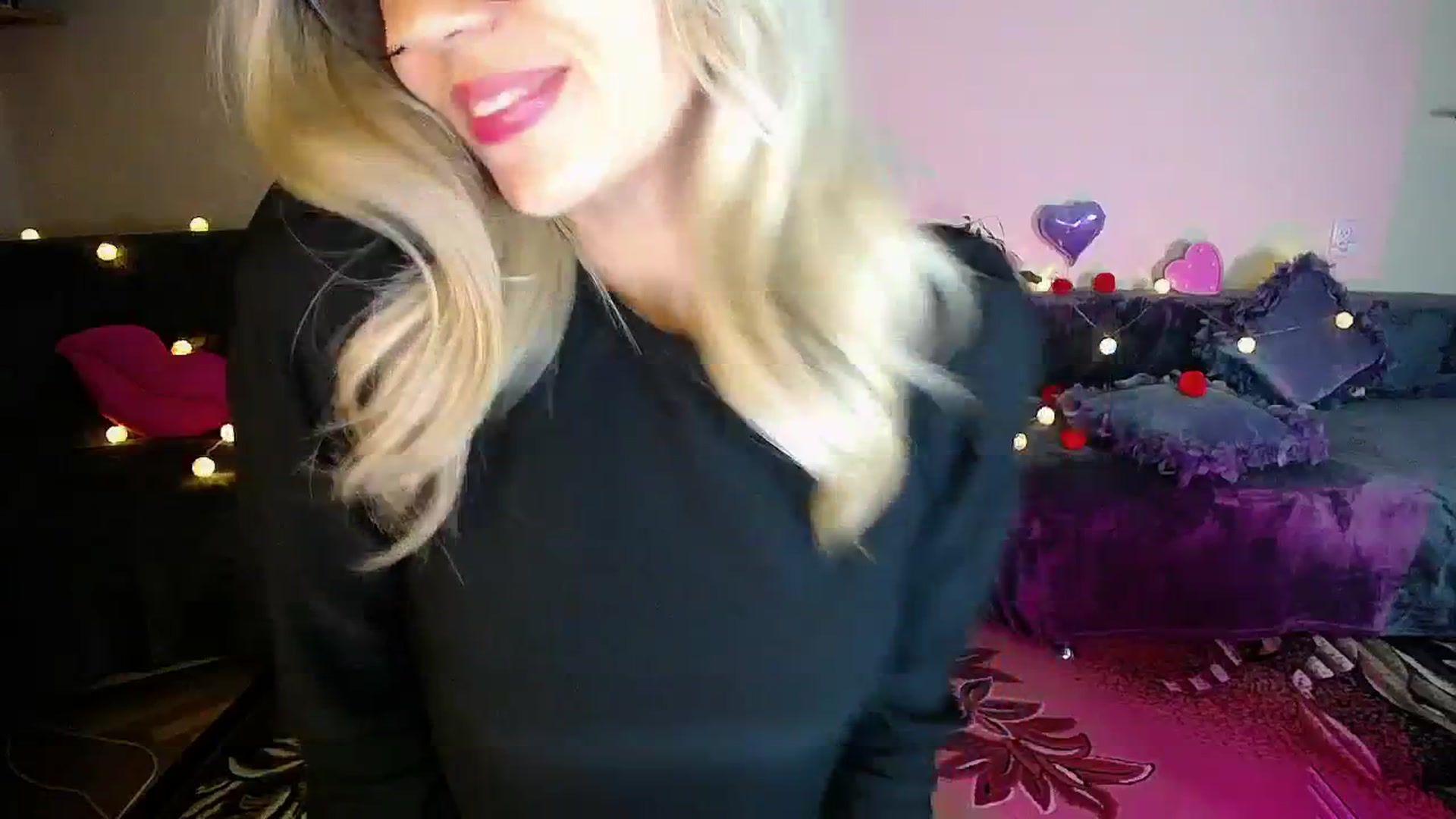 Gallery image thumbnail from Sunshine_alis's myfreecams stream on, 10/28/2025, 18:24 image 4 of 20