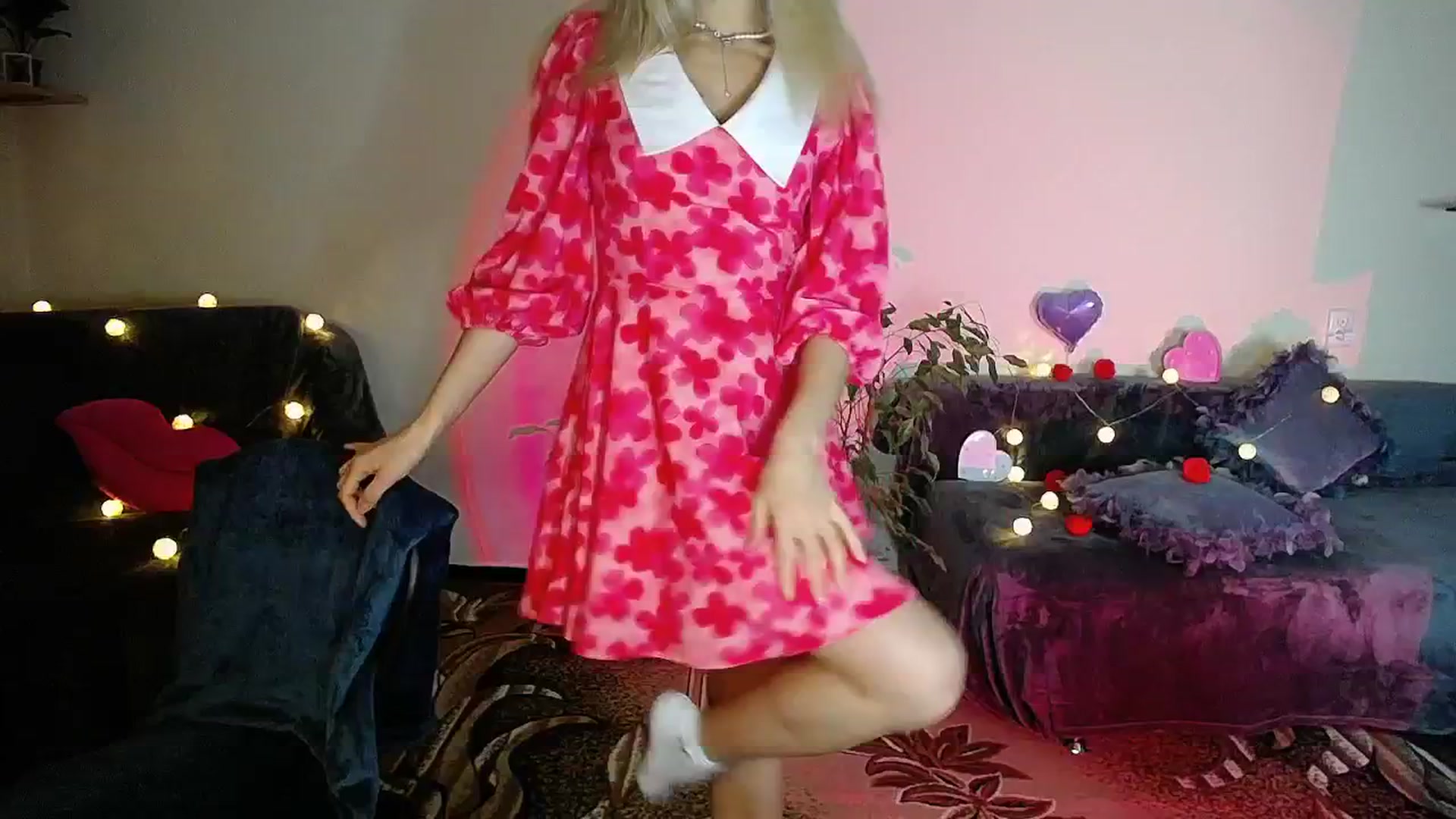 Gallery image thumbnail from Sunshine_alis's myfreecams stream on, 11/01/2025, 19:56 image 17 of 20