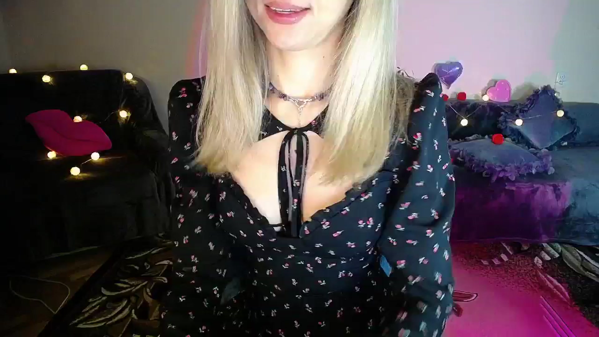 Gallery image thumbnail from Sunshine_alis's myfreecams stream on, 11/05/2025, 19:37 image 7 of 20
