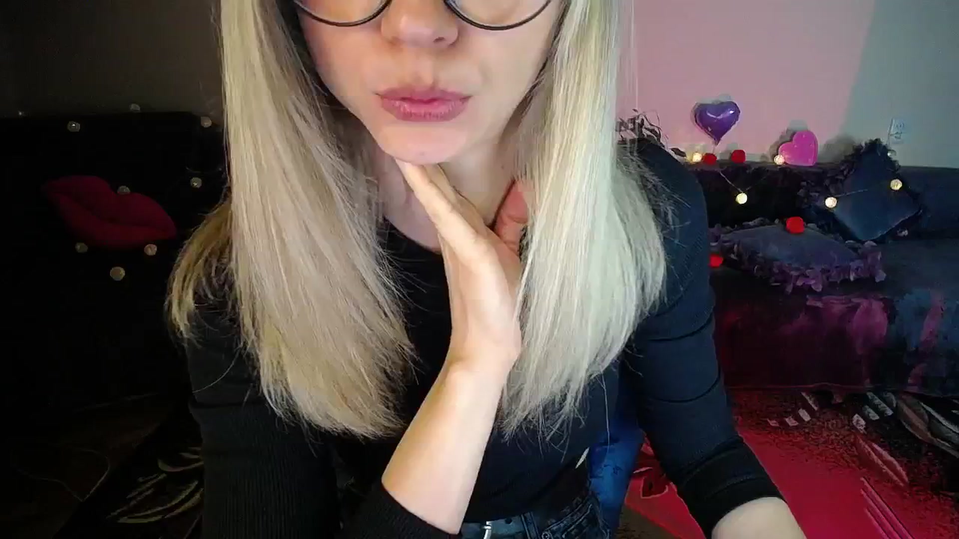 Gallery image thumbnail from Sunshine_alis's myfreecams stream on, 11/08/2025, 20:23 image 6 of 20
