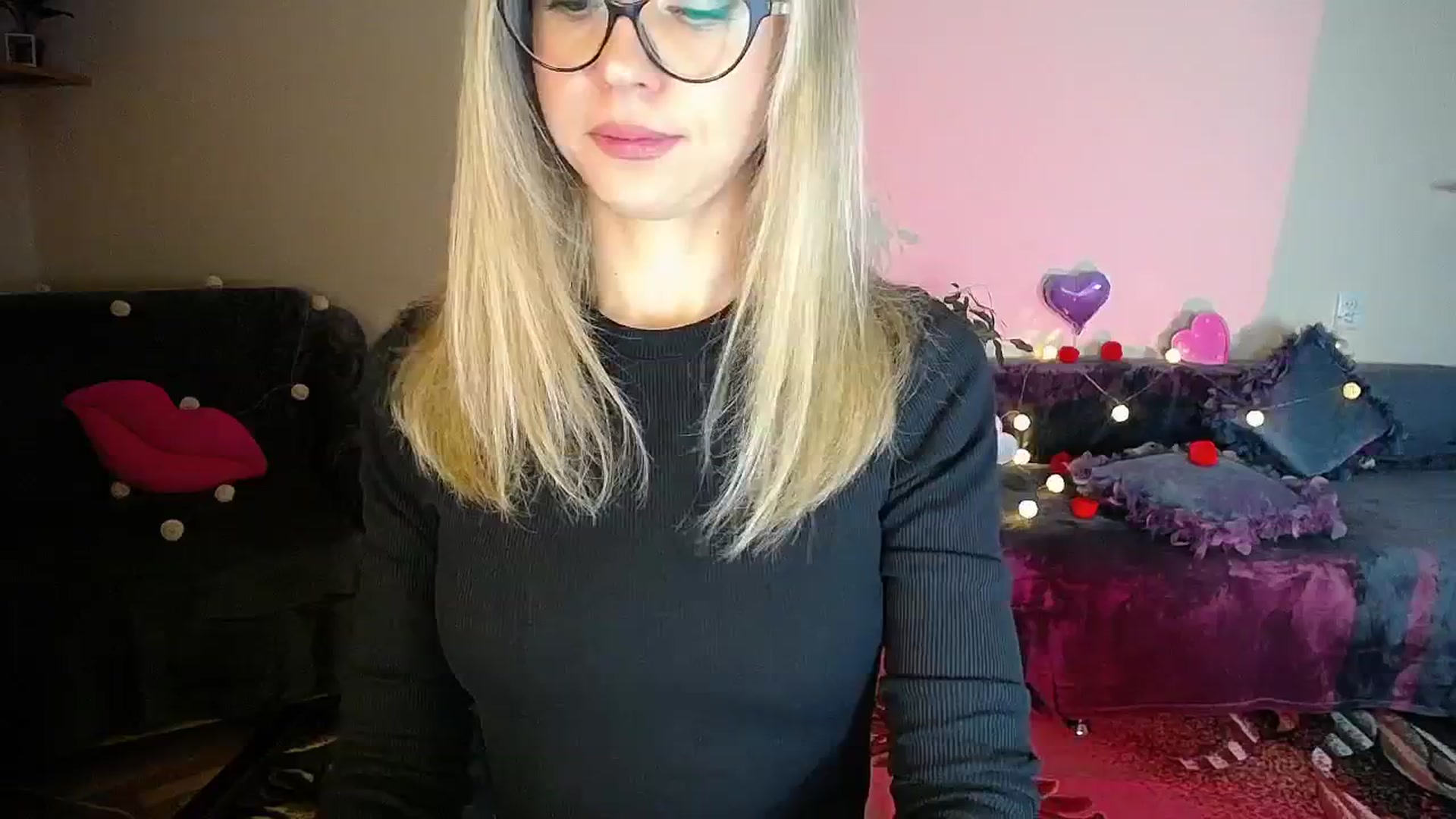 Gallery image thumbnail from Sunshine_alis's myfreecams stream on, 11/08/2025, 20:23 image 9 of 20