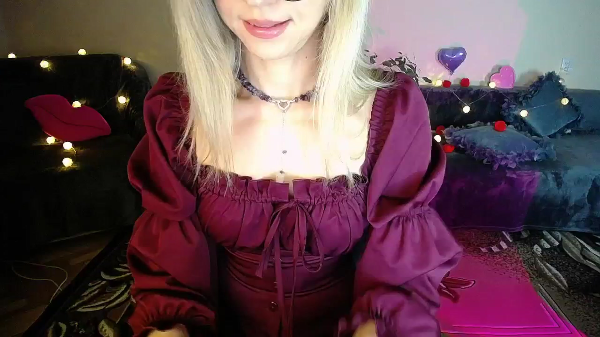 Gallery image thumbnail from Sunshine_alis's myfreecams stream on, 11/10/2025, 19:02 image 10 of 20