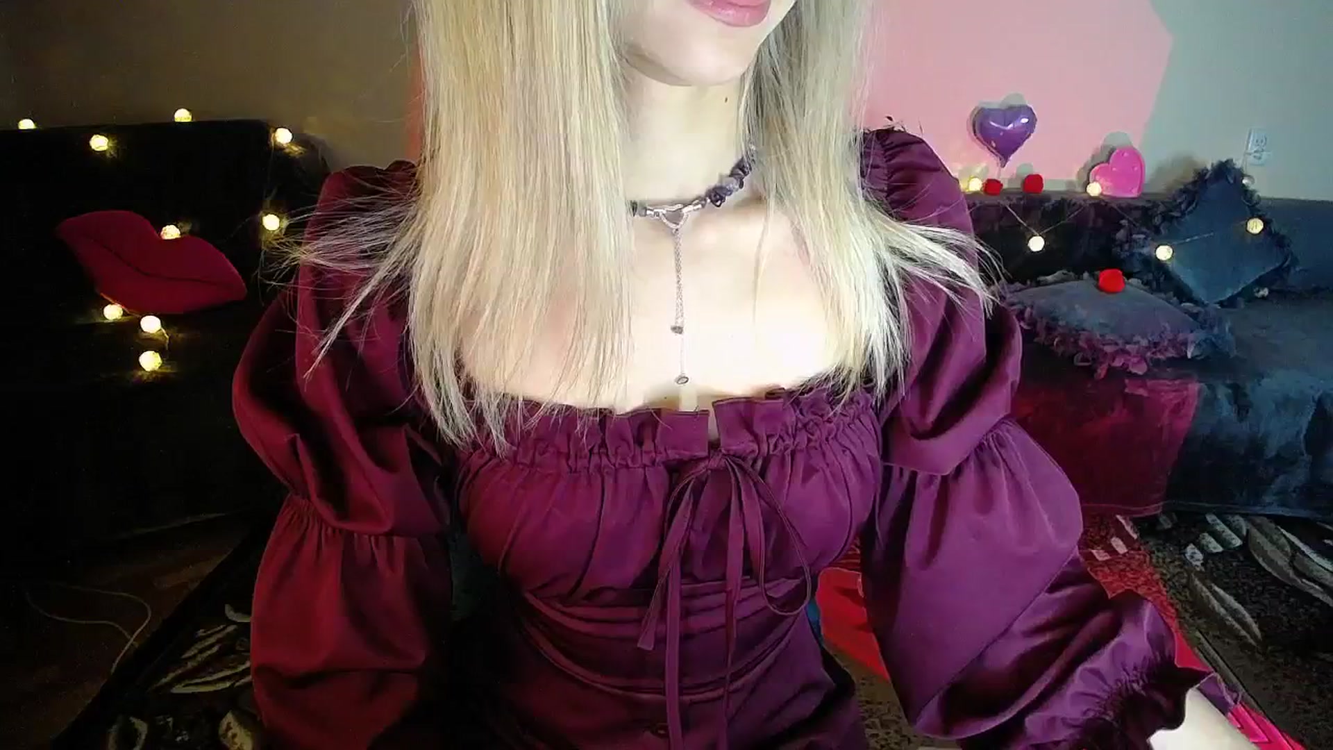 Gallery image thumbnail from Sunshine_alis's myfreecams stream on, 11/10/2025, 19:02 image 13 of 20