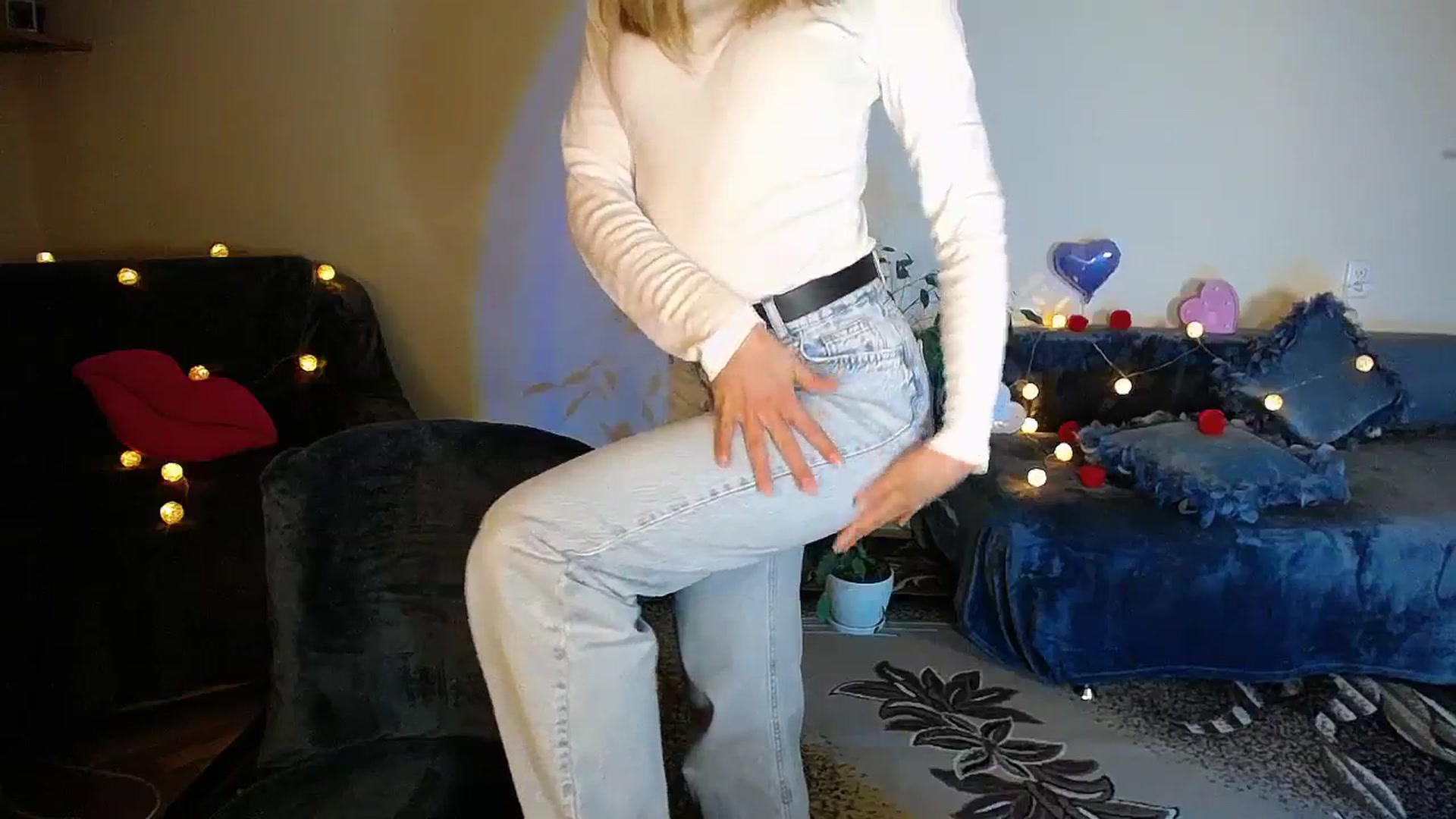 Gallery image thumbnail from Sunshine_alis's myfreecams stream on, 11/13/2025, 18:38 image 11 of 20