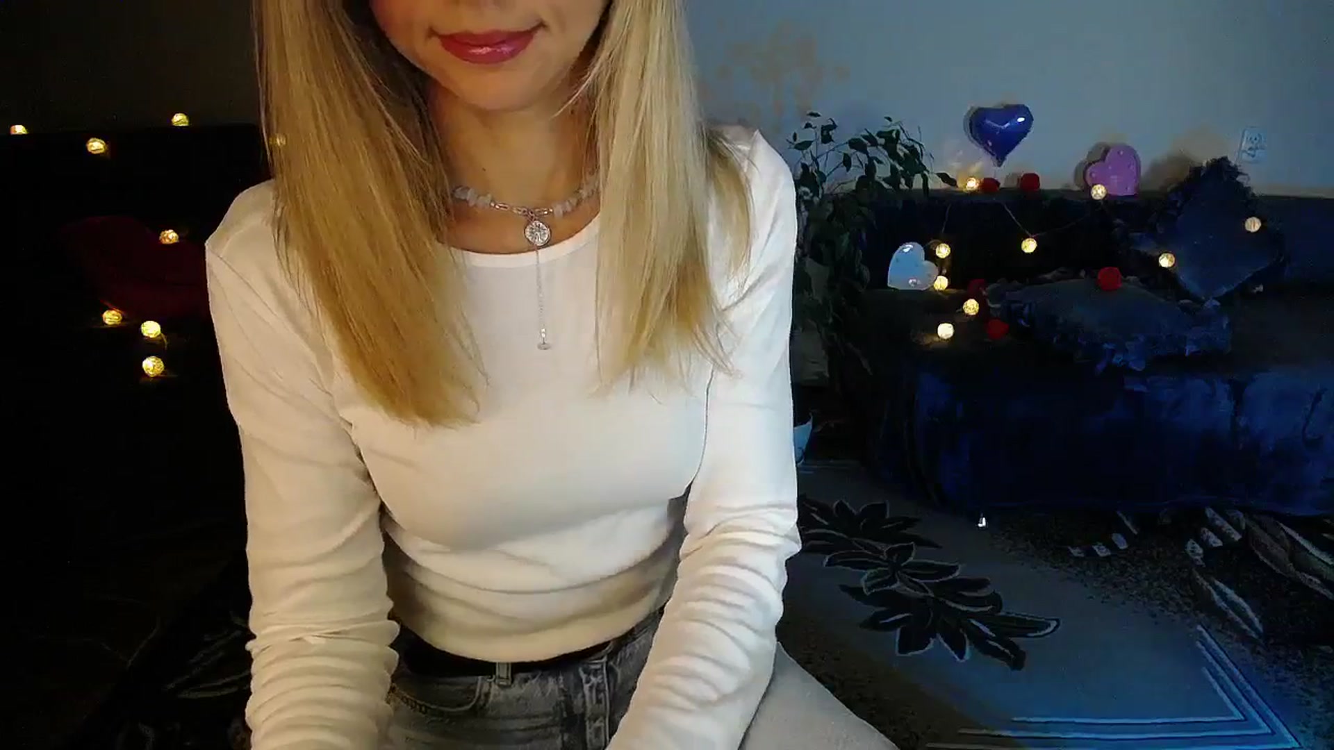 Gallery image thumbnail from Sunshine_alis's myfreecams stream on, 11/13/2025, 18:38 image 20 of 20