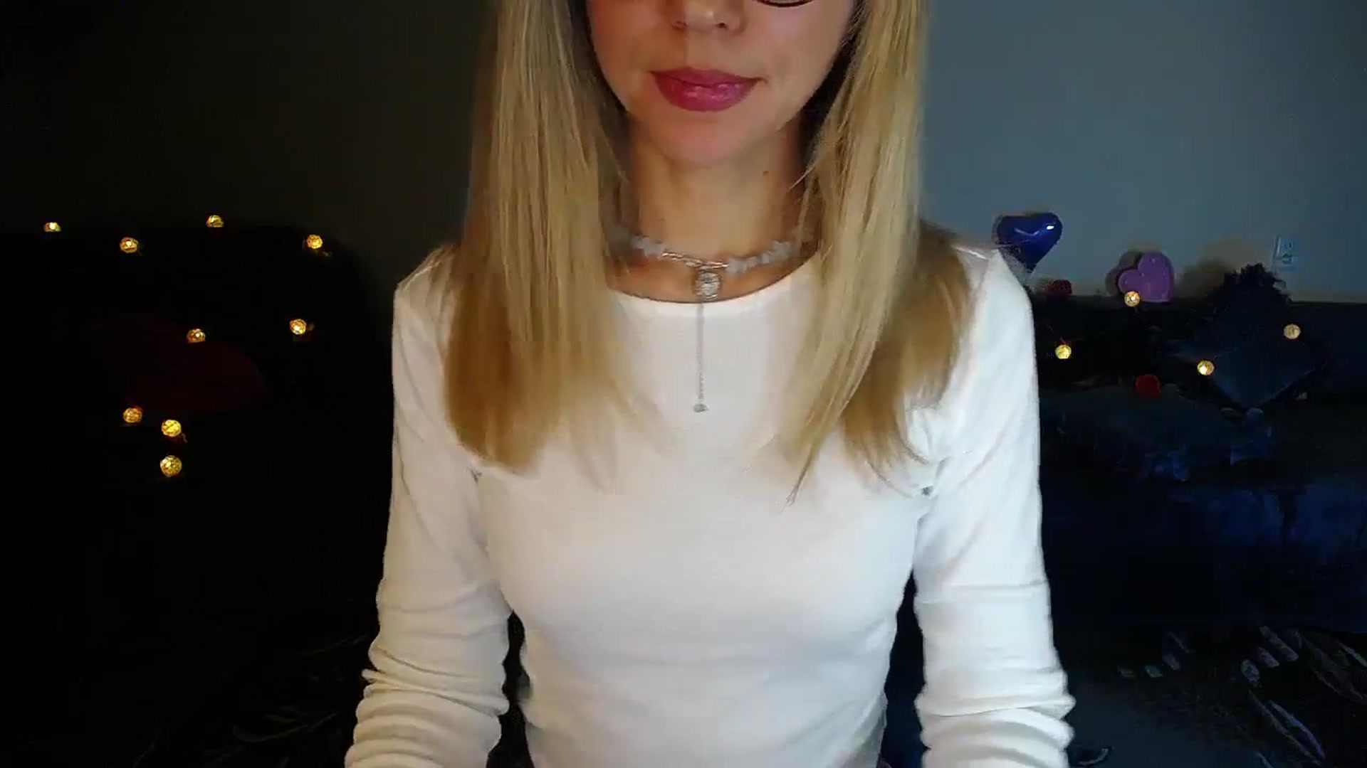 Gallery image thumbnail from Sunshine_alis's myfreecams stream on, 11/13/2025, 18:38 image 6 of 20