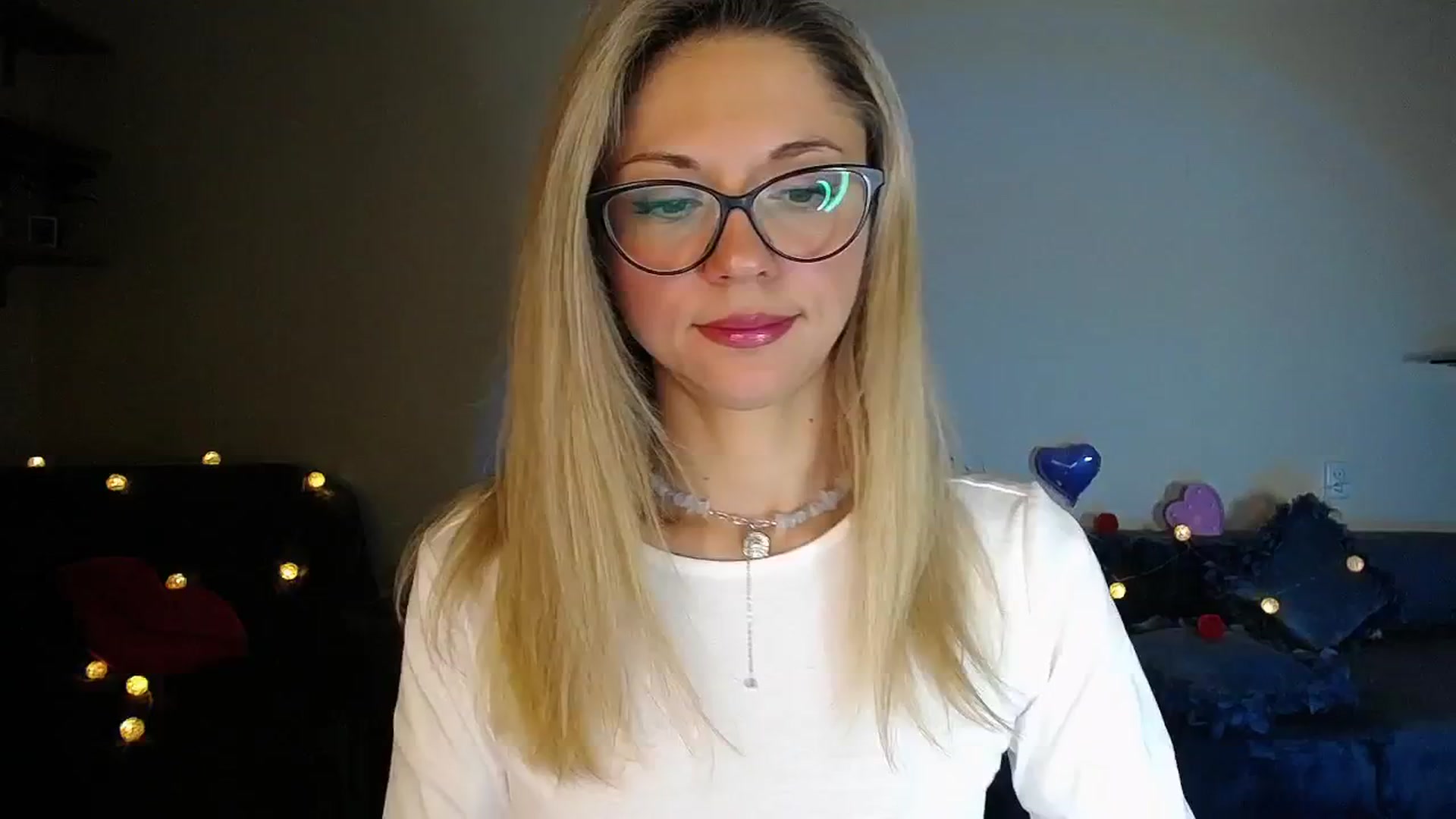 Gallery image thumbnail from Sunshine_alis's myfreecams stream on, 11/13/2025, 18:38 image 1 of 20