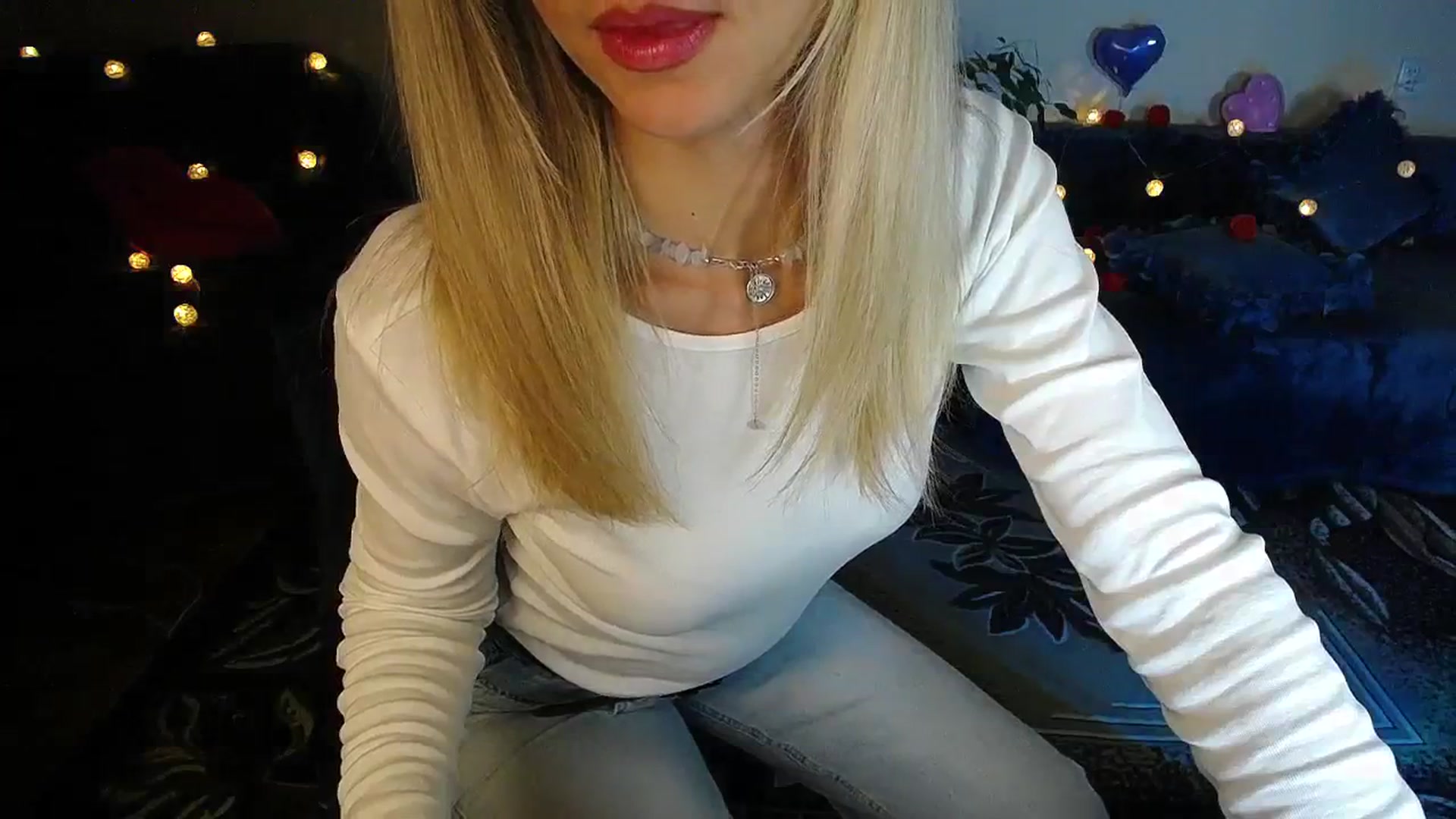 Gallery image thumbnail from Sunshine_alis's myfreecams stream on, 11/13/2025, 18:38 image 13 of 20