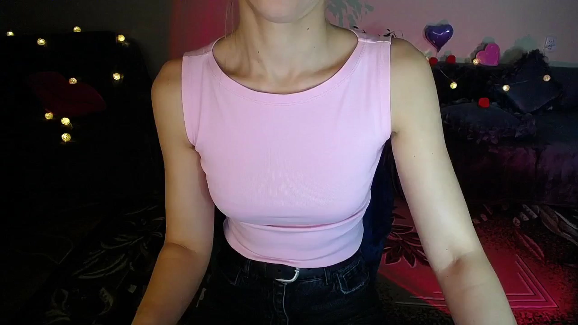 Gallery image thumbnail from Sunshine_alis's myfreecams stream on, 11/18/2025, 18:38 image 10 of 20