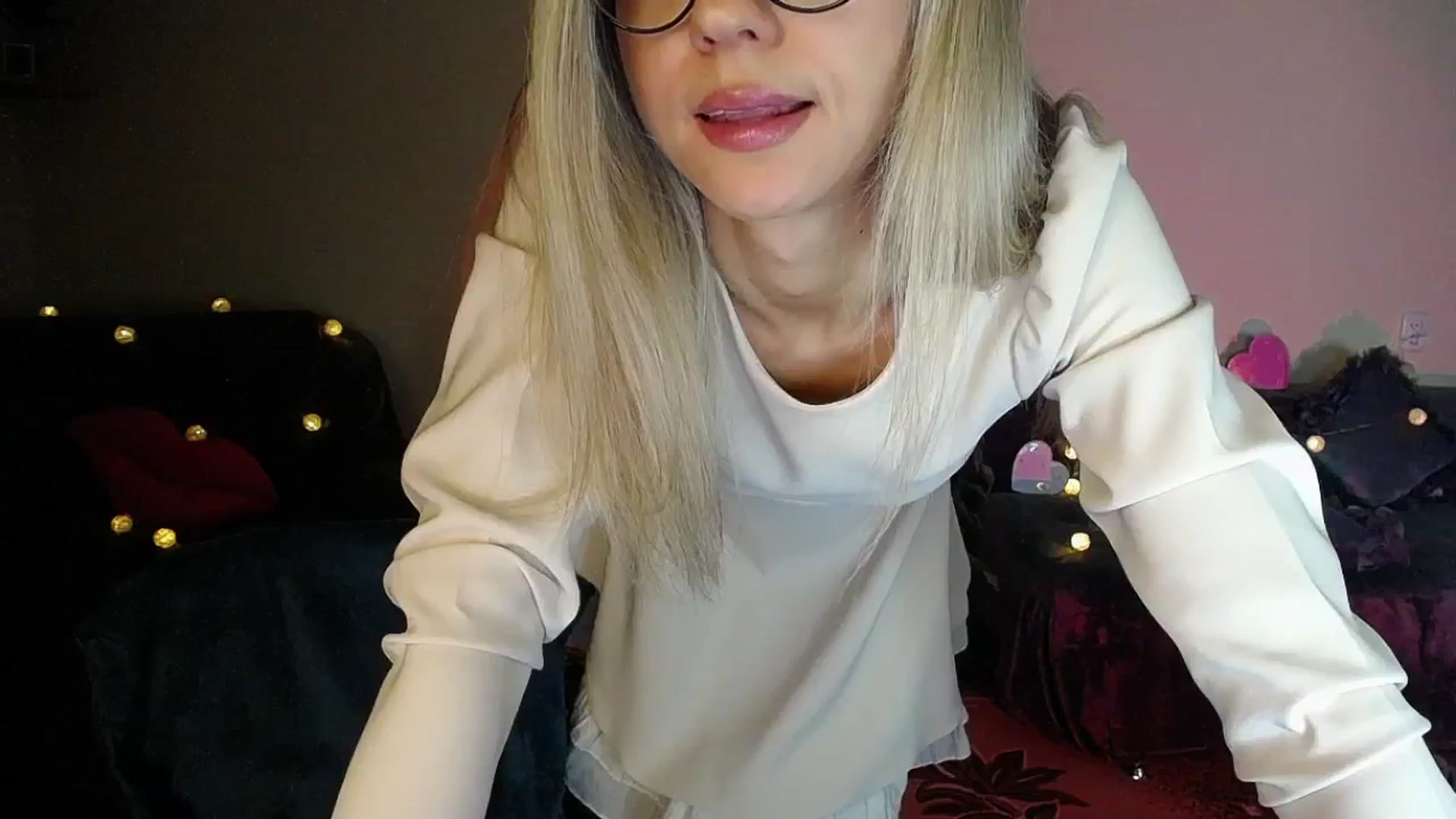 Gallery image thumbnail from Sunshine_alis's myfreecams stream on, 11/20/2025, 21:16 image 8 of 20