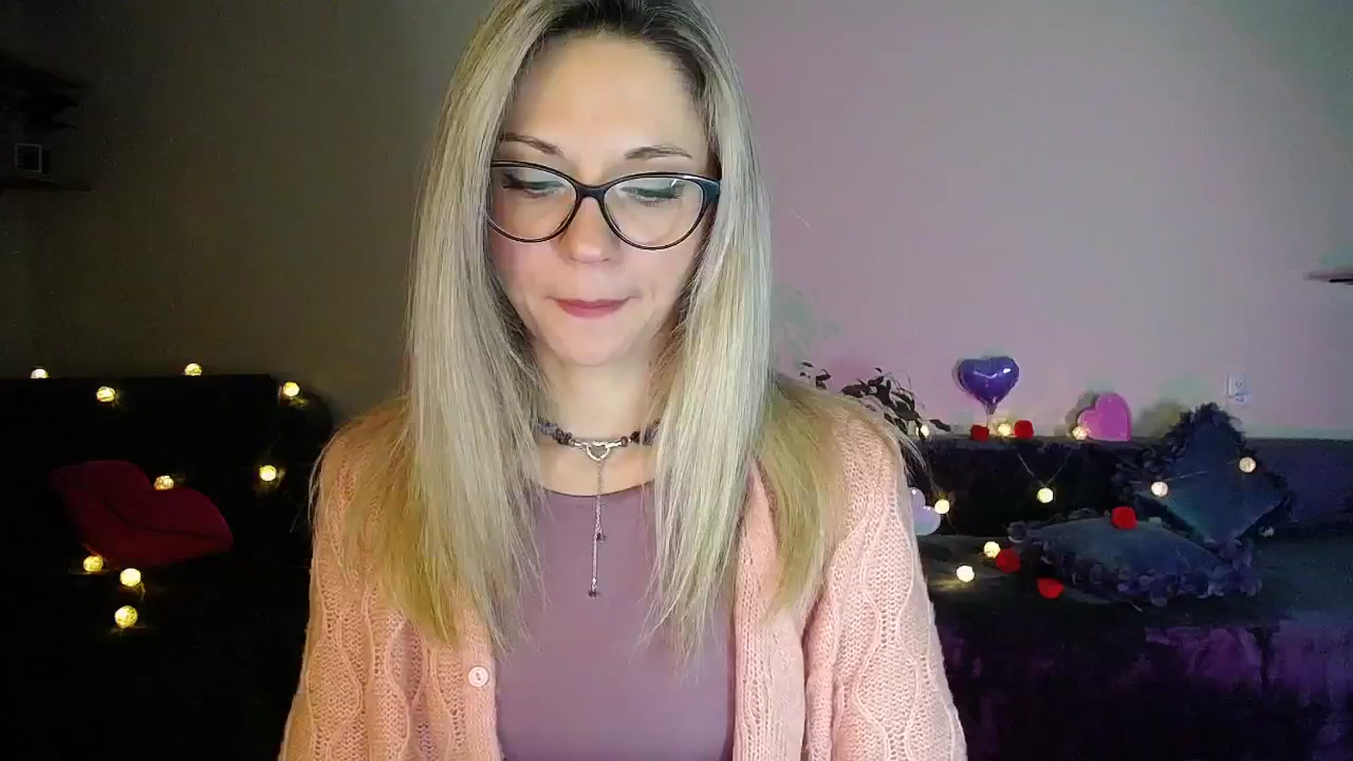 Gallery image thumbnail from Sunshine_alis's myfreecams stream on, 11/21/2025, 17:42 image 1 of 20