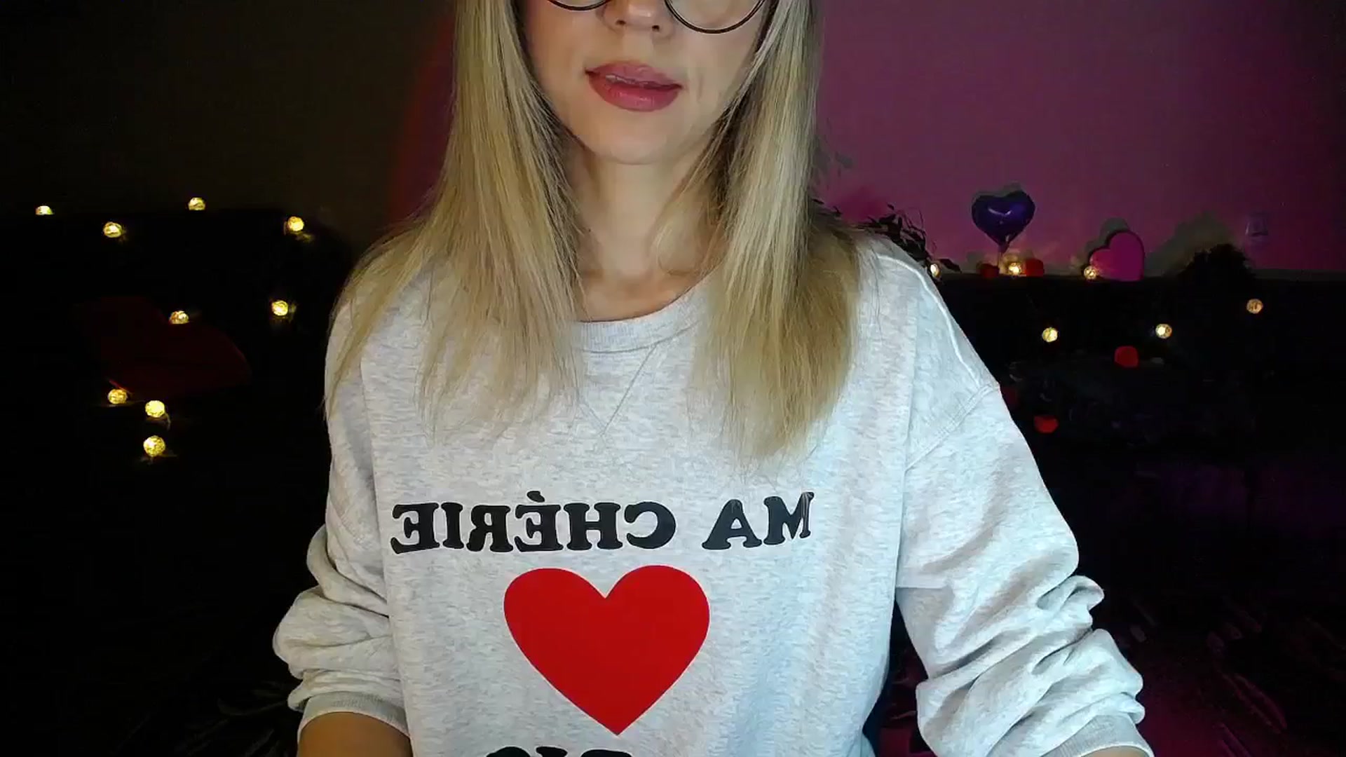 Gallery image thumbnail from Sunshine_alis's myfreecams stream on, 11/22/2025, 17:56 image 12 of 20
