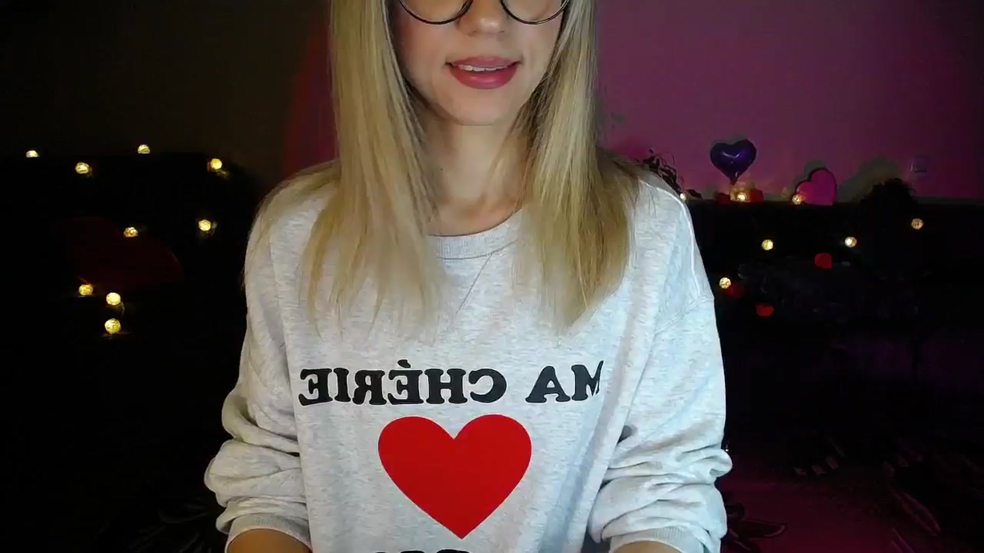 Gallery image thumbnail from Sunshine_alis's myfreecams stream on, 11/22/2025, 17:56 image 13 of 20