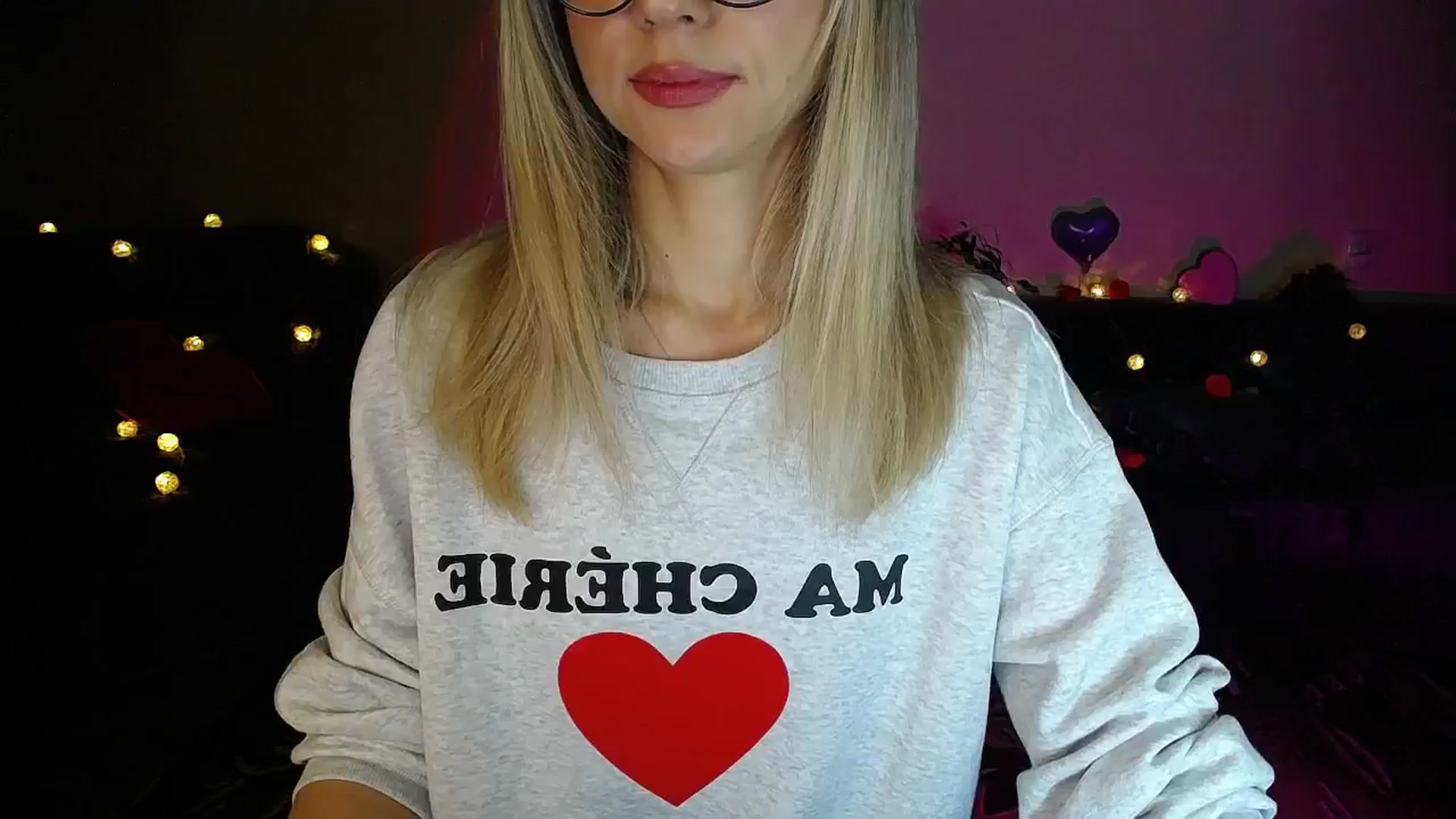 Gallery image thumbnail from Sunshine_alis's myfreecams stream on, 11/22/2025, 17:56 image 10 of 20