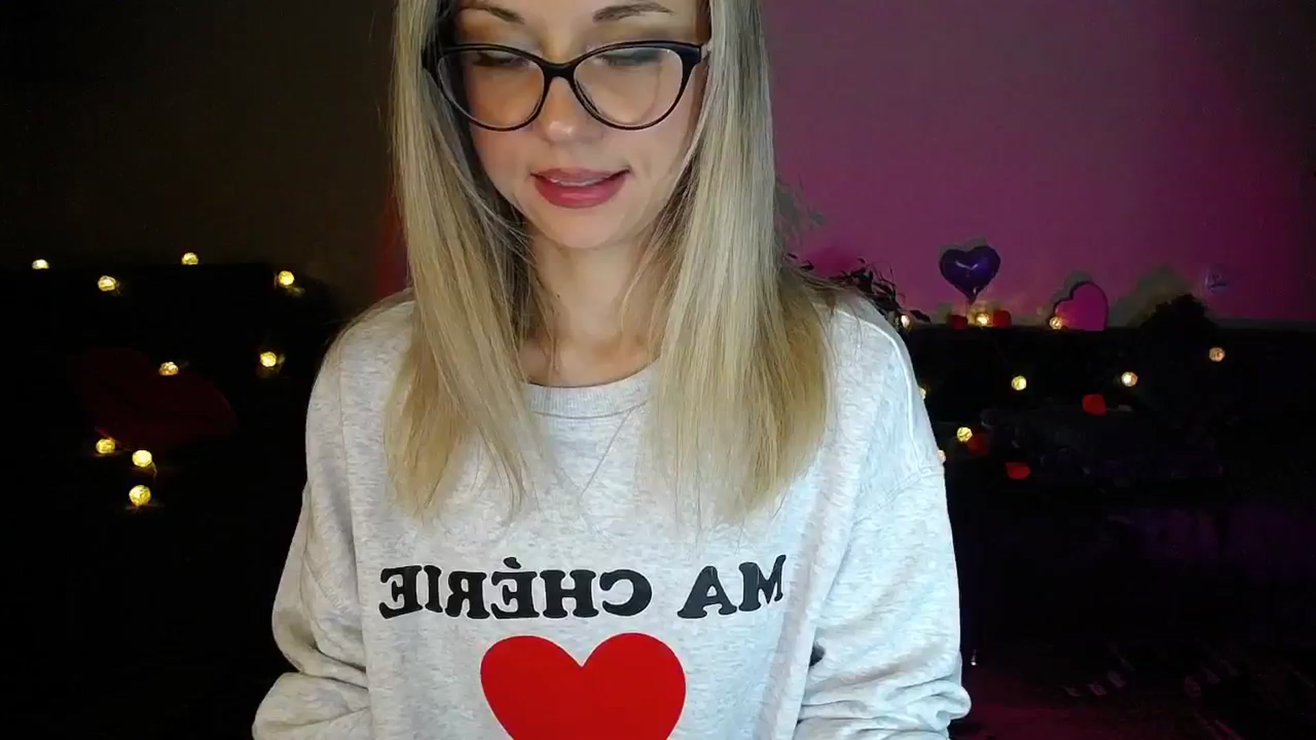 Gallery image thumbnail from Sunshine_alis's myfreecams stream on, 11/22/2025, 17:56 image 18 of 20