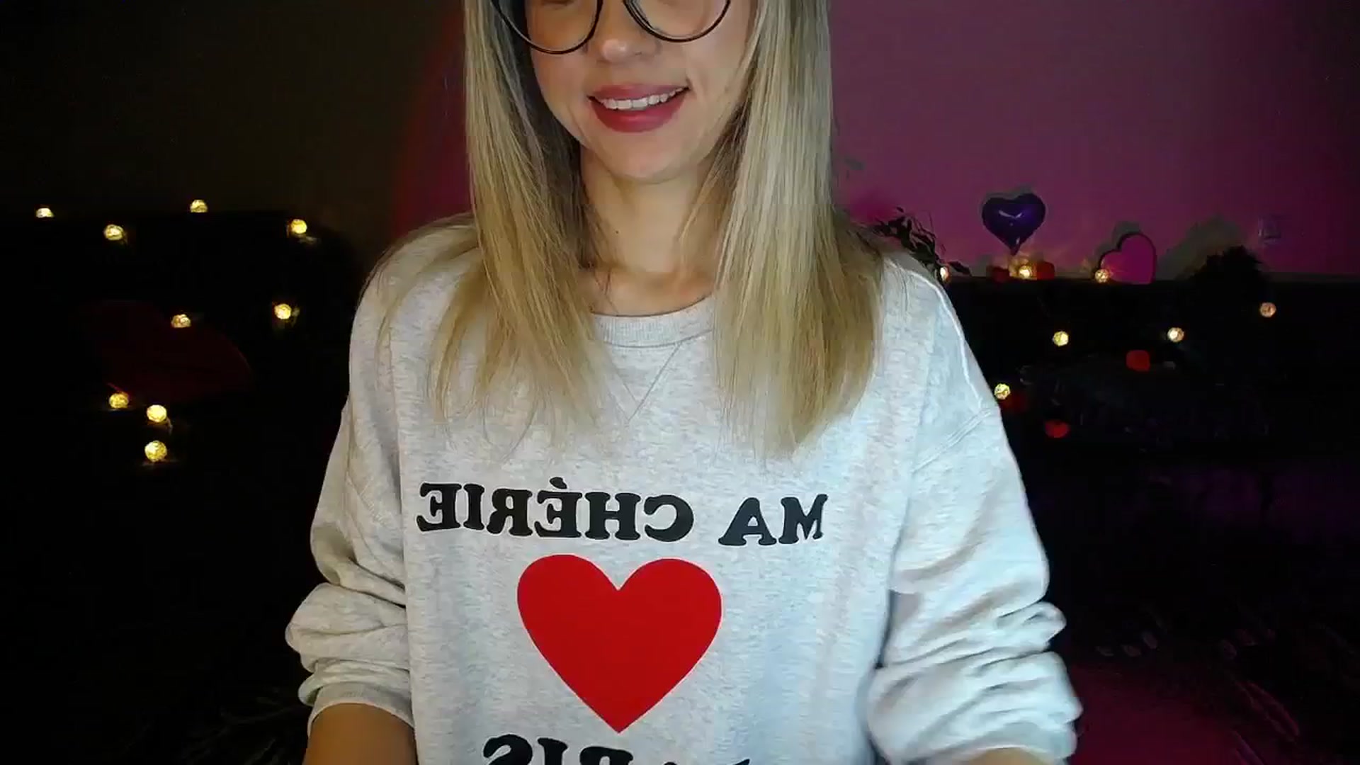 Gallery image thumbnail from Sunshine_alis's myfreecams stream on, 11/22/2025, 17:56 image 14 of 20