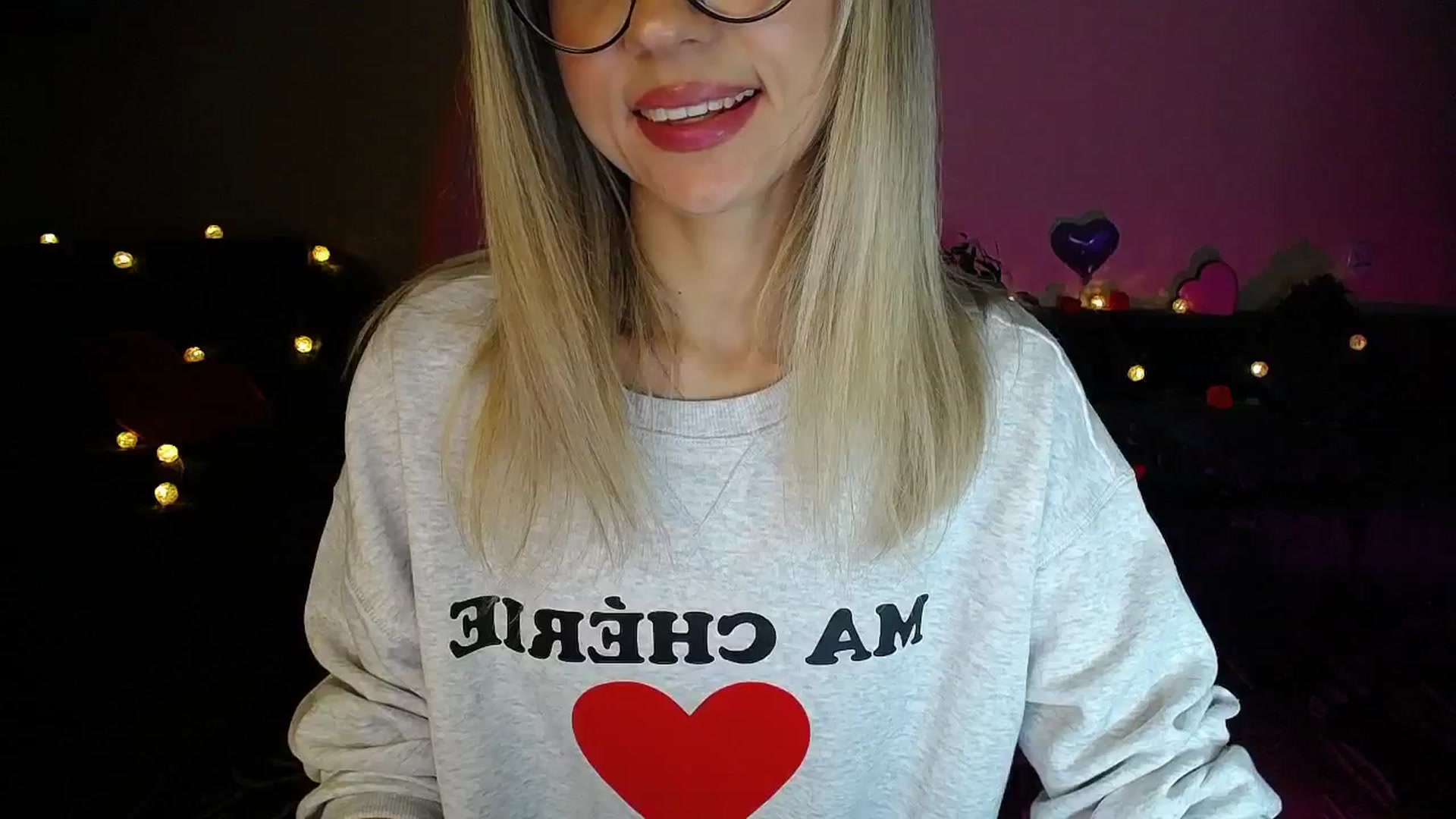 Gallery image thumbnail from Sunshine_alis's myfreecams stream on, 11/22/2025, 17:56 image 19 of 20