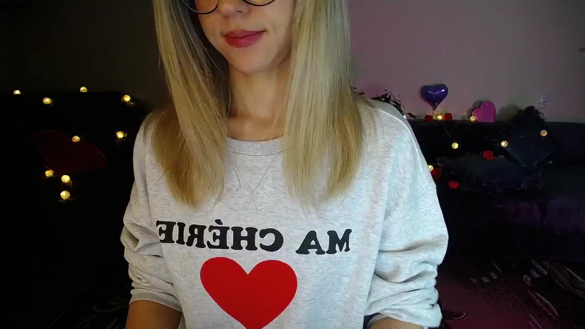 Gallery image thumbnail from Sunshine_alis's myfreecams stream on, 11/22/2025, 21:10 image 8 of 20