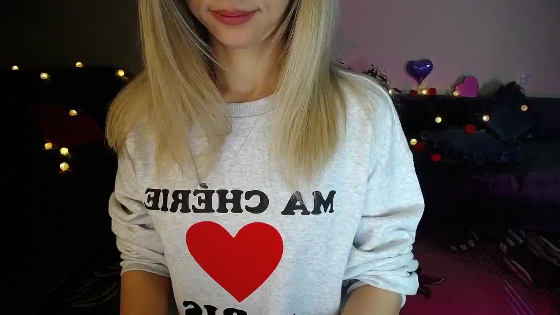 Gallery image thumbnail from Sunshine_alis's myfreecams stream on, 11/22/2025, 21:10 image 15 of 20