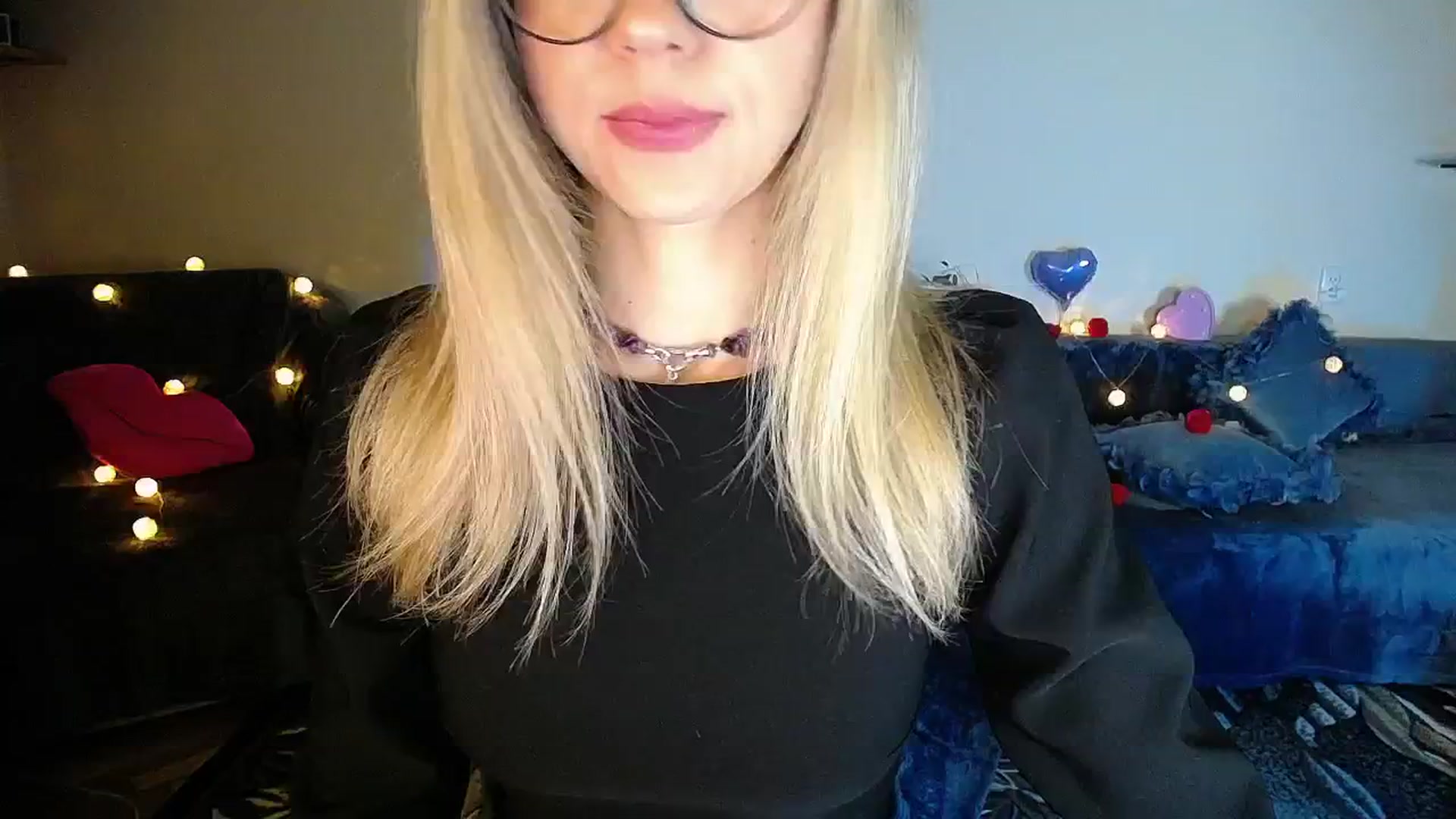 Gallery image thumbnail from Sunshine_alis's myfreecams stream on, 11/24/2025, 21:26 image 4 of 20
