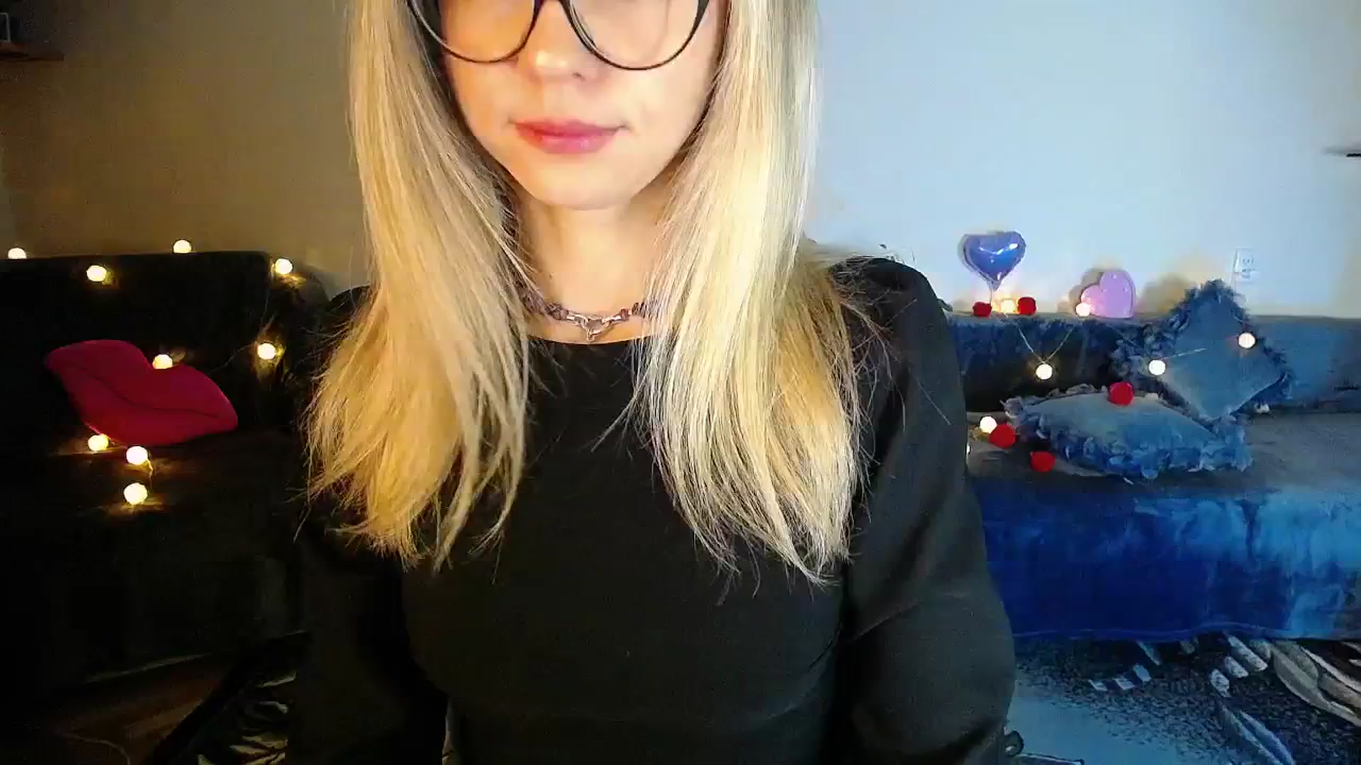 Gallery image thumbnail from Sunshine_alis's myfreecams stream on, 11/24/2025, 21:26 image 2 of 20