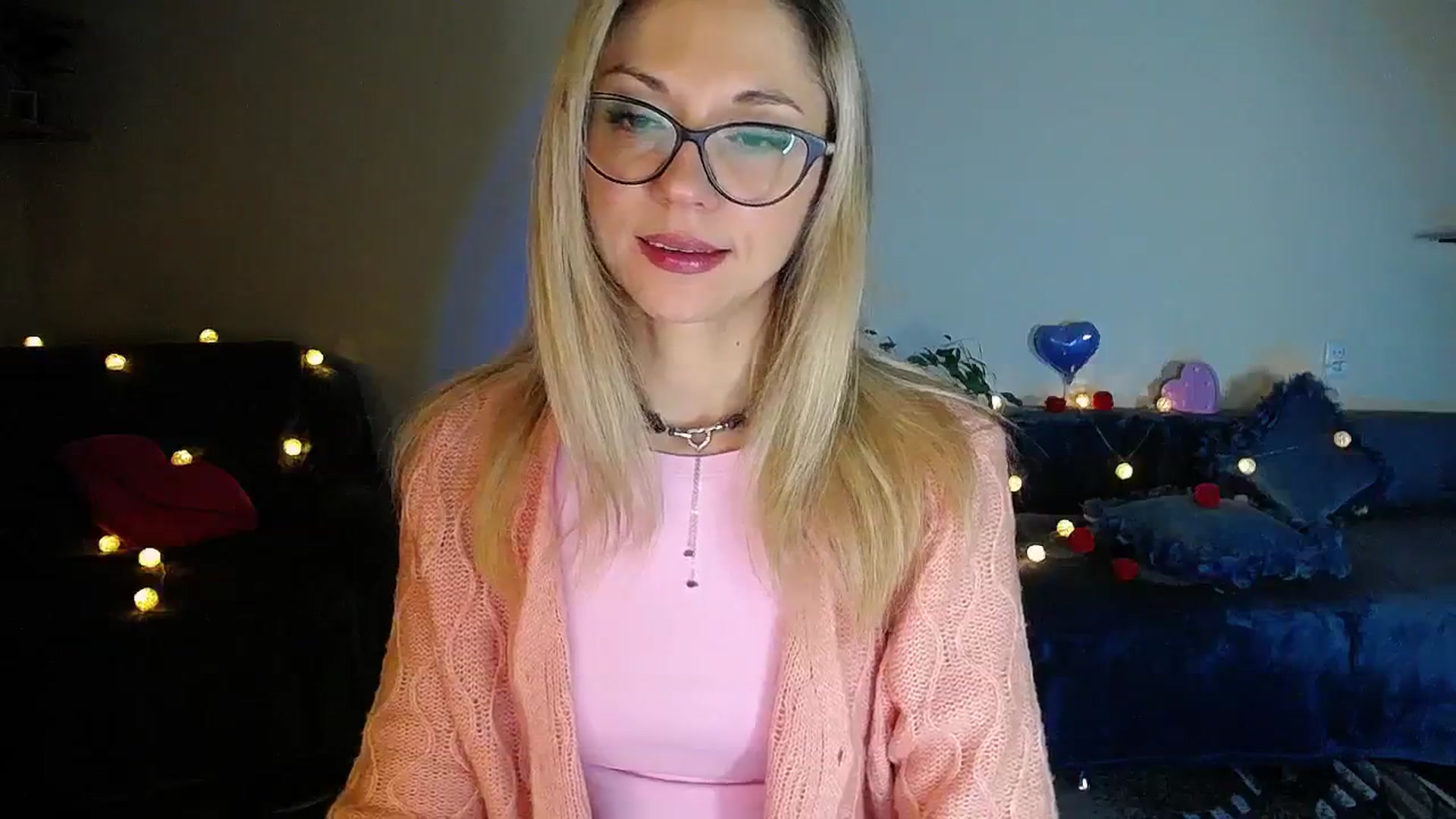 Gallery image thumbnail from Sunshine_alis's myfreecams stream on, 11/25/2025, 20:13 image 2 of 20