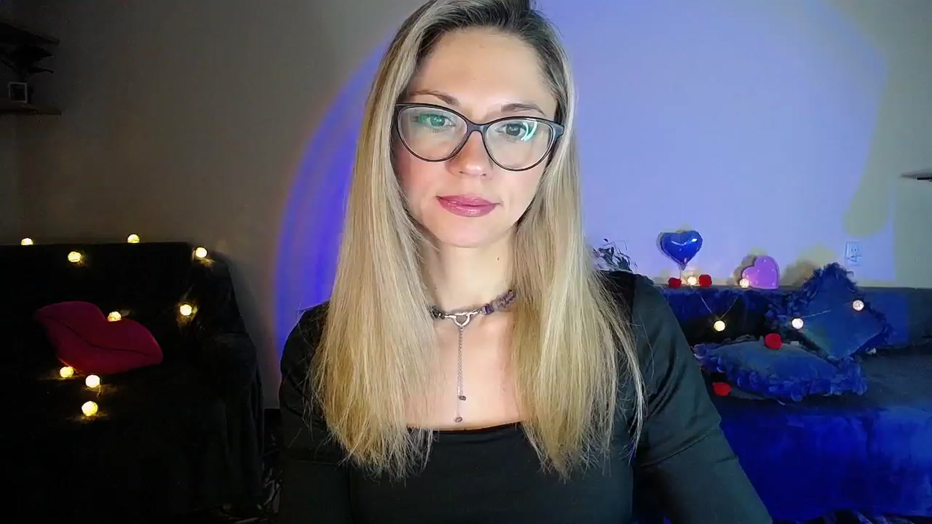 Gallery image thumbnail from Sunshine_alis's myfreecams stream on, 11/27/2025, 19:26 image 7 of 20