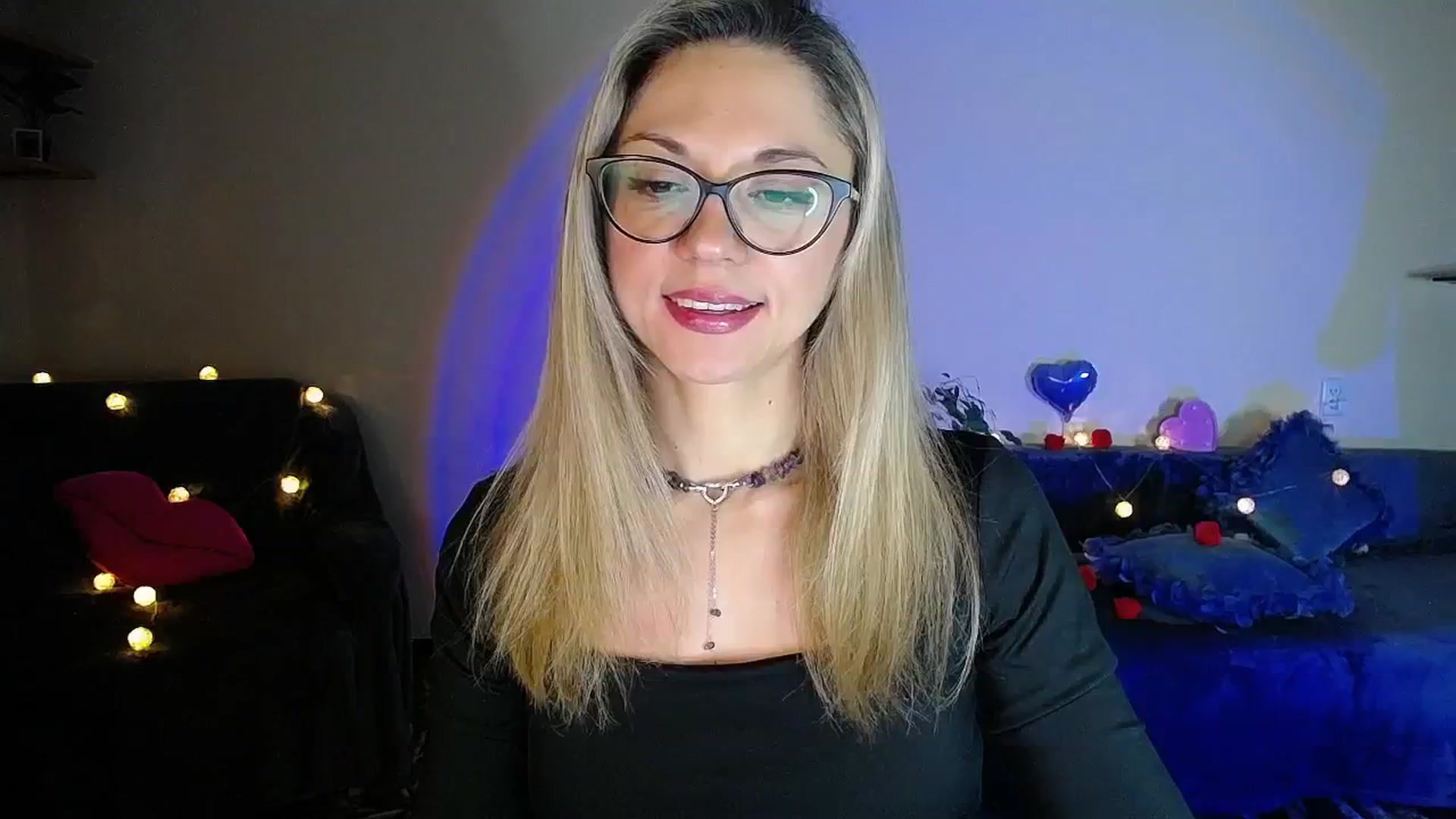 Gallery image thumbnail from Sunshine_alis's myfreecams stream on, 11/27/2025, 19:26 image 5 of 20