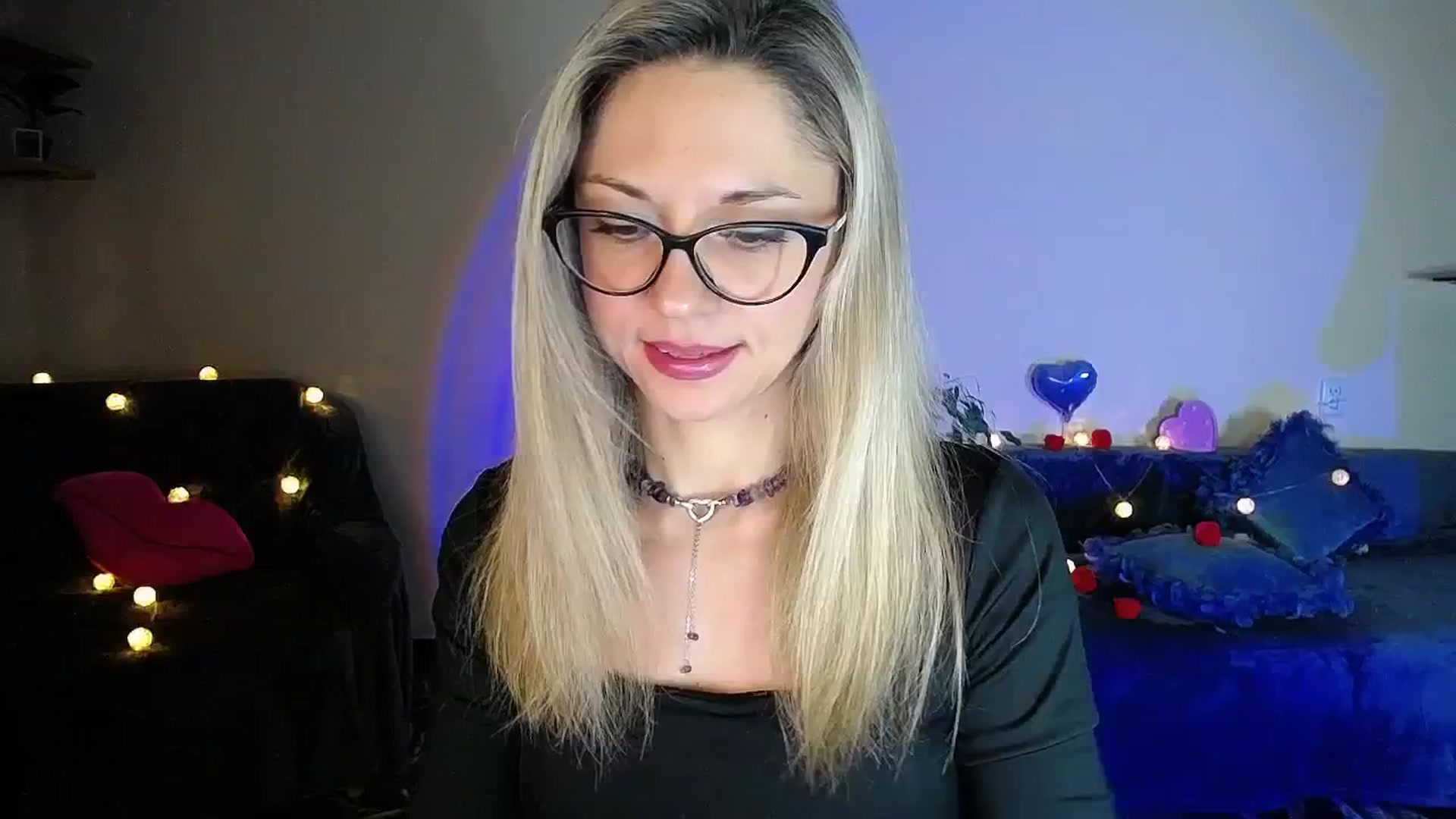 Gallery image thumbnail from Sunshine_alis's myfreecams stream on, 11/27/2025, 19:26 image 8 of 20