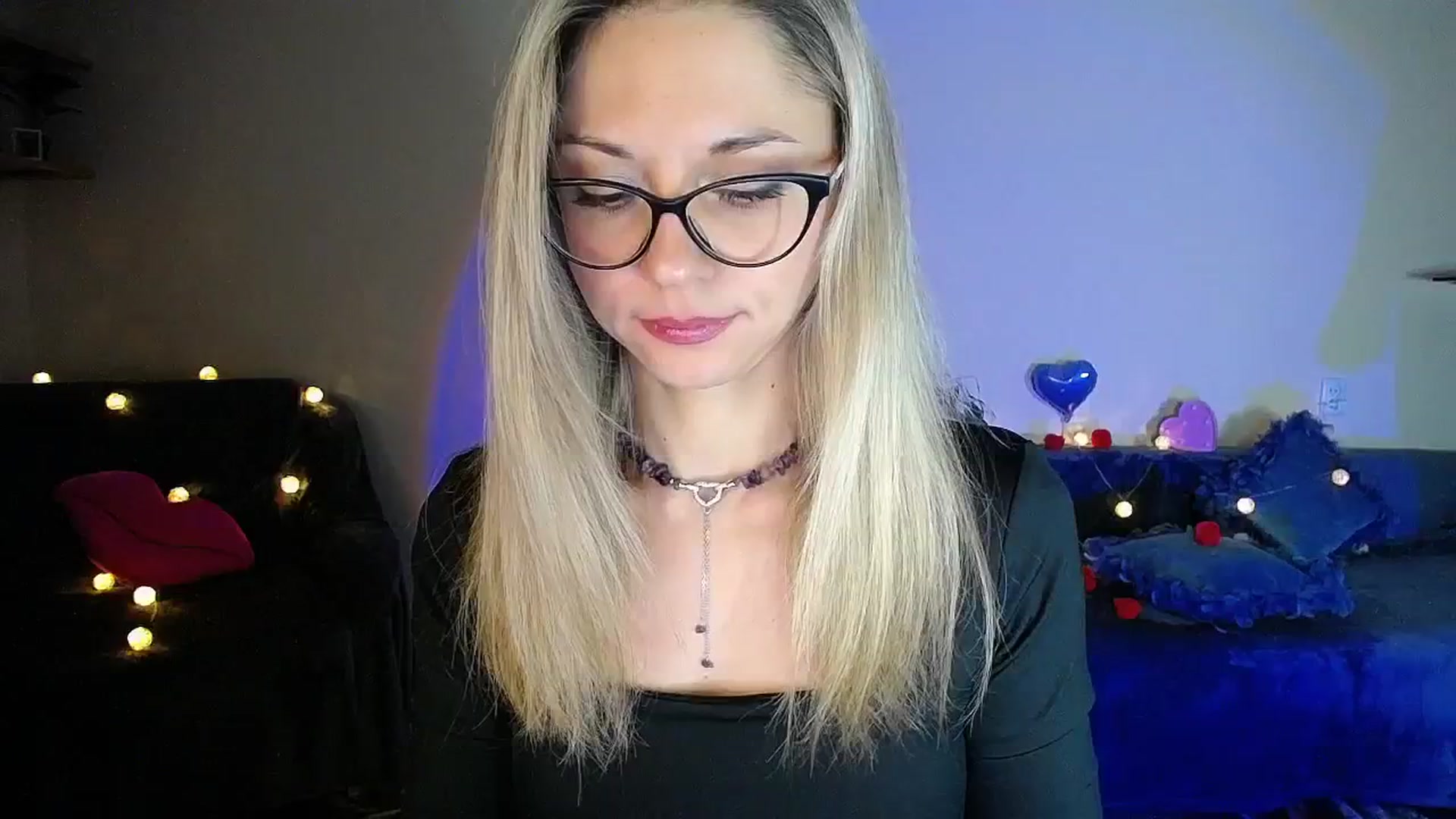 Gallery image thumbnail from Sunshine_alis's myfreecams stream on, 11/27/2025, 19:26 image 12 of 20