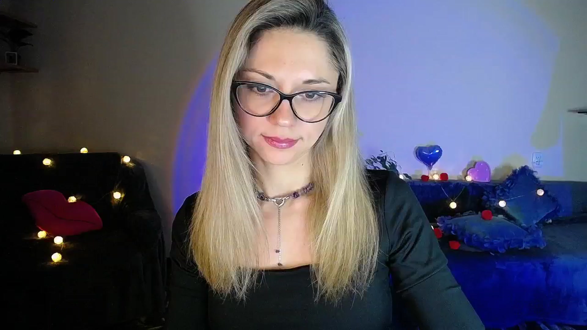 Gallery image thumbnail from Sunshine_alis's myfreecams stream on, 11/27/2025, 19:26 image 2 of 20
