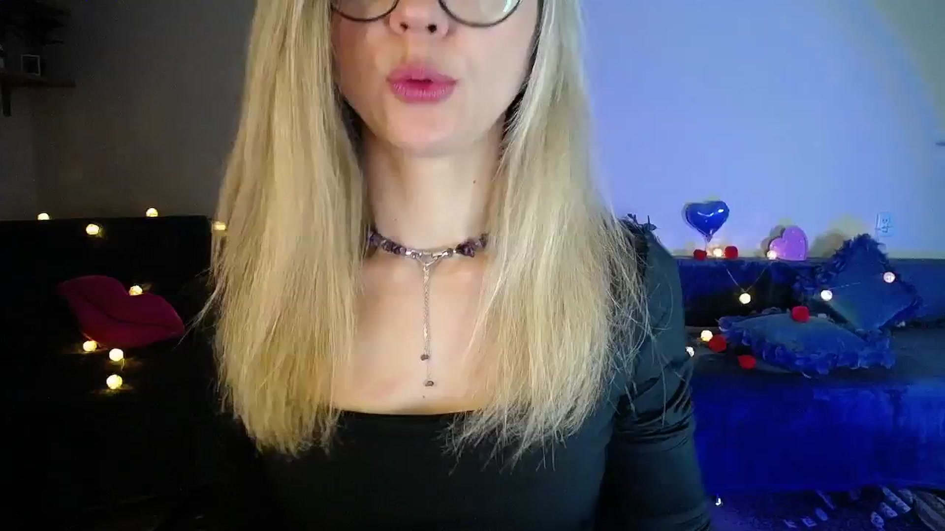Gallery image thumbnail from Sunshine_alis's myfreecams stream on, 12/02/2025, 19:18 image 5 of 20