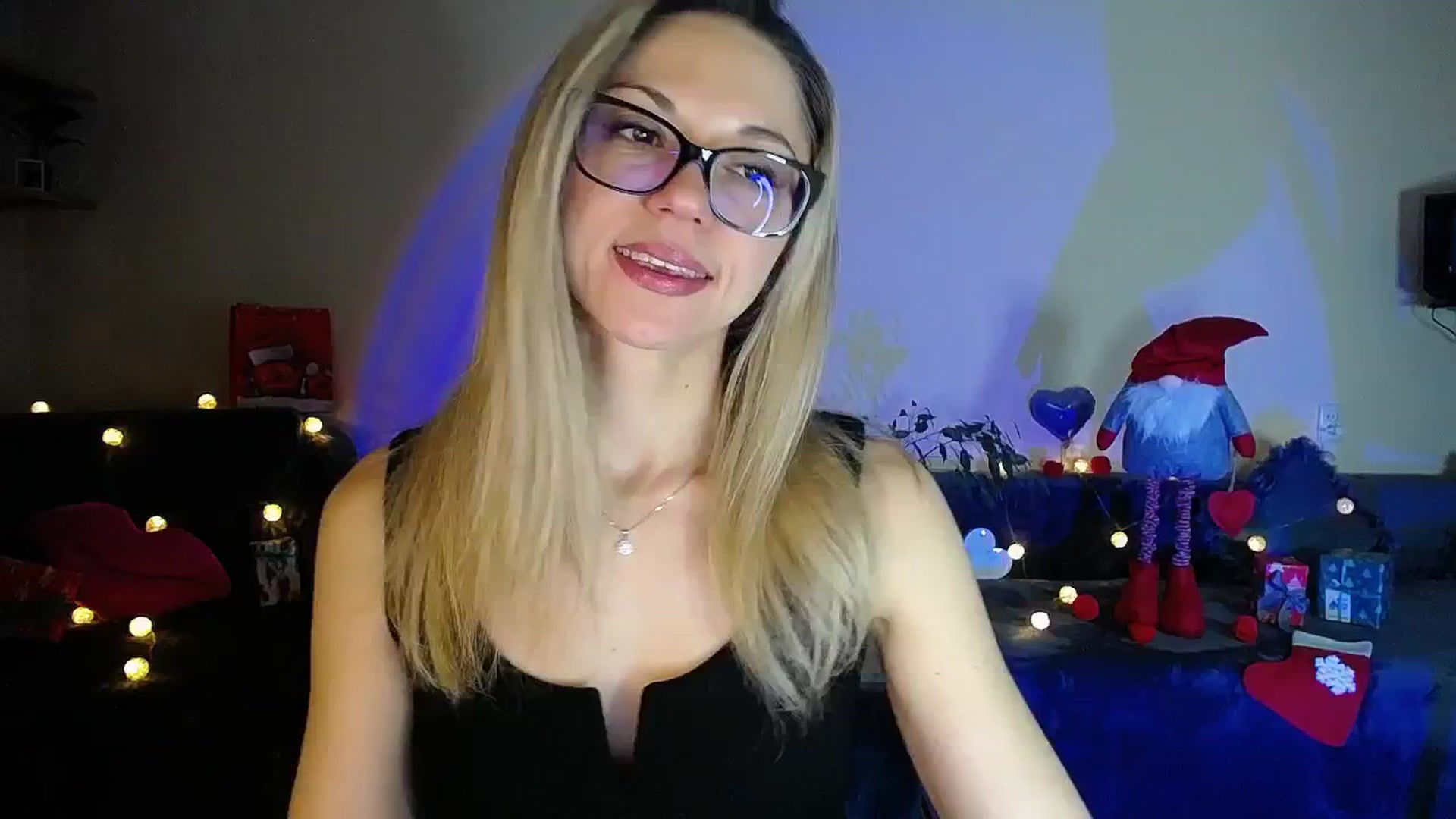 Gallery image thumbnail from Sunshine_alis's myfreecams stream on, 12/17/2025, 19:37 image 10 of 20