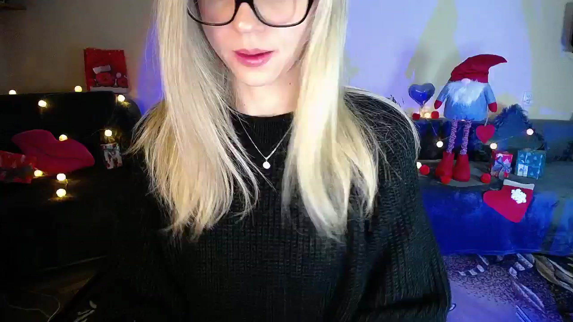 Gallery image thumbnail from Sunshine_alis's myfreecams stream on, 12/17/2025, 21:10 image 6 of 20
