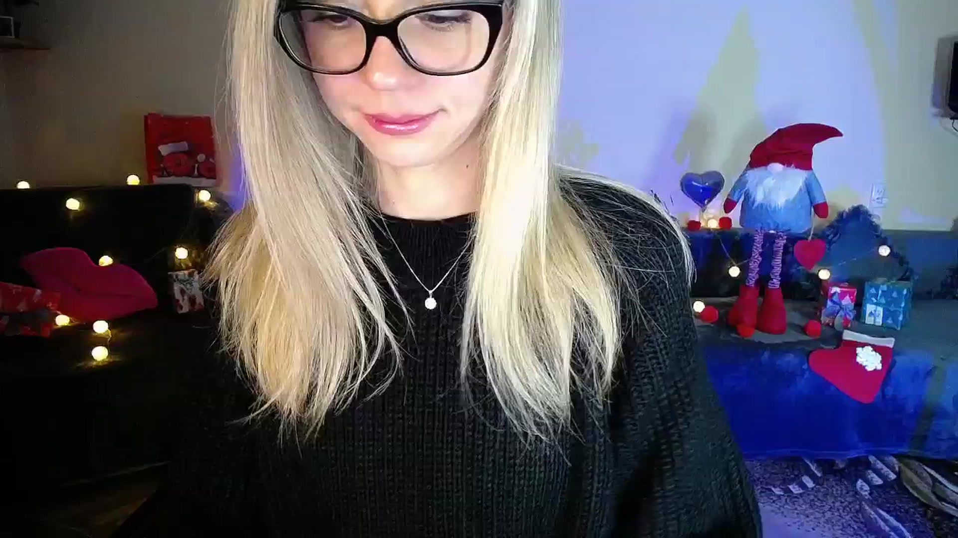 Gallery image thumbnail from Sunshine_alis's myfreecams stream on, 12/17/2025, 21:10 image 3 of 20