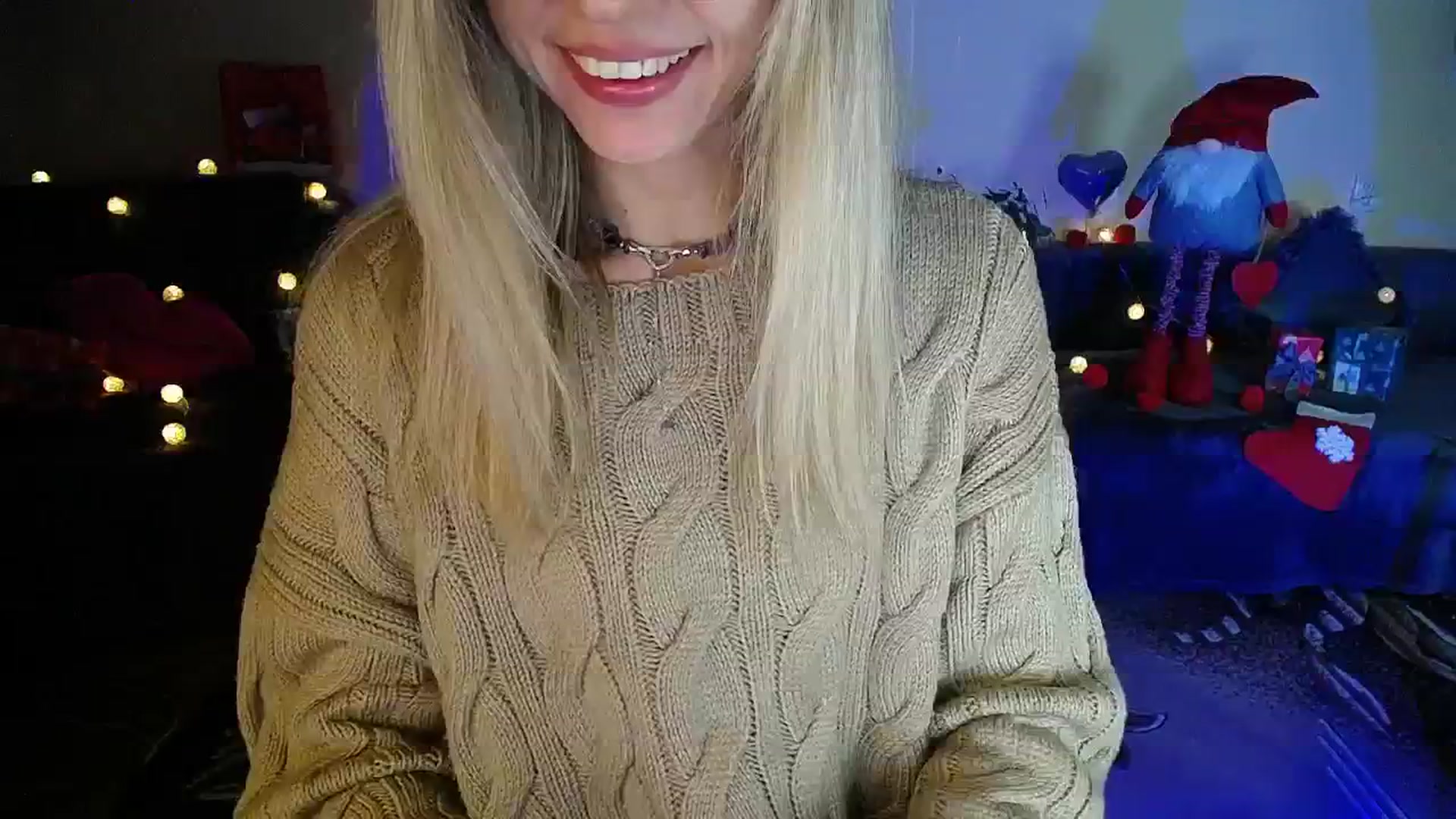 Gallery image thumbnail from Sunshine_alis's myfreecams stream on, 12/19/2025, 20:32 image 16 of 20