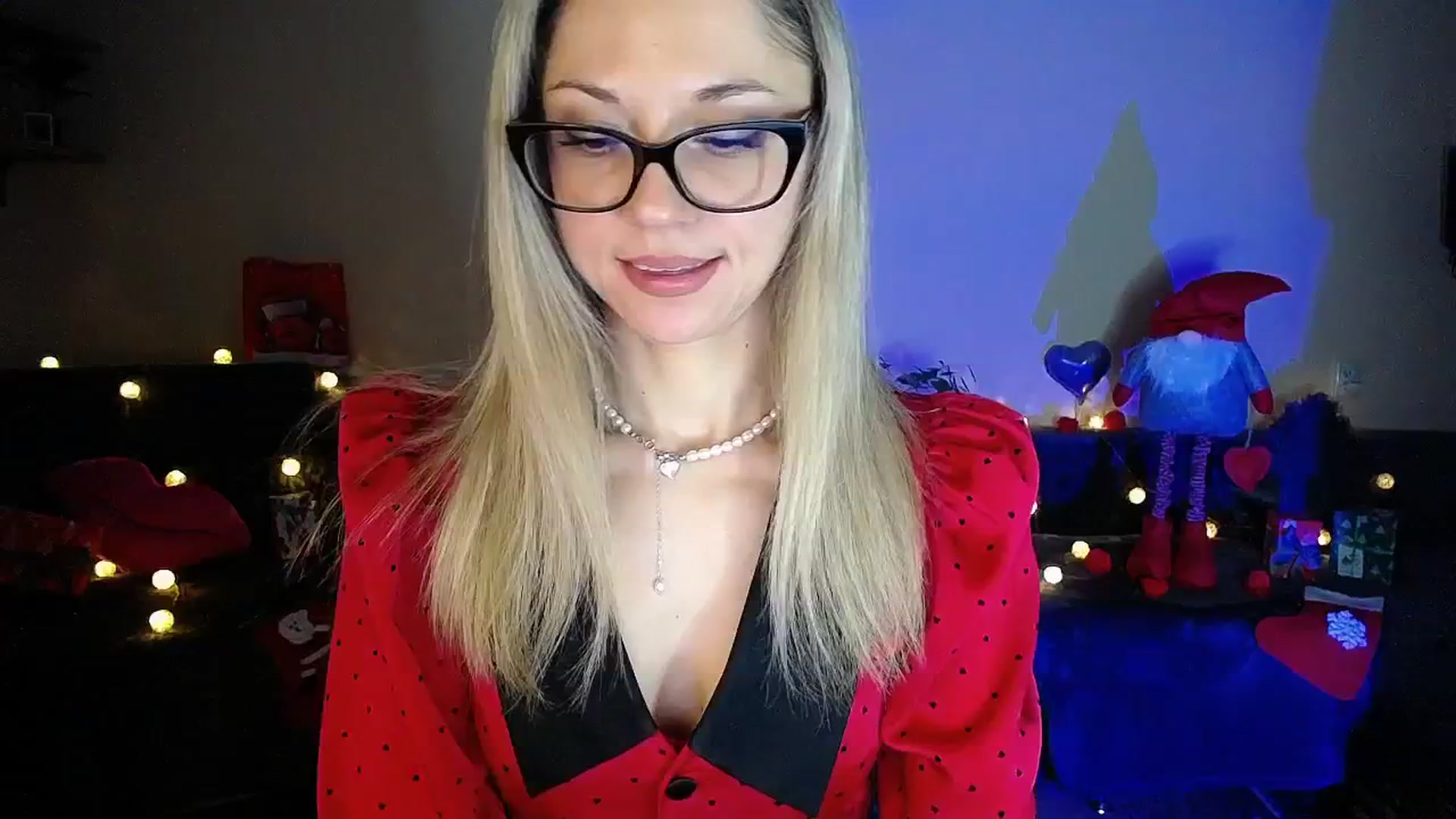 Gallery image thumbnail from Sunshine_alis's myfreecams stream on, 12/22/2025, 19:56 image 5 of 20