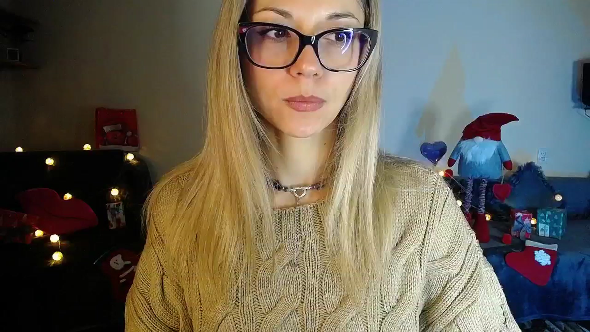 Gallery image thumbnail from Sunshine_alis's myfreecams stream on, 12/24/2025, 17:15 image 6 of 20