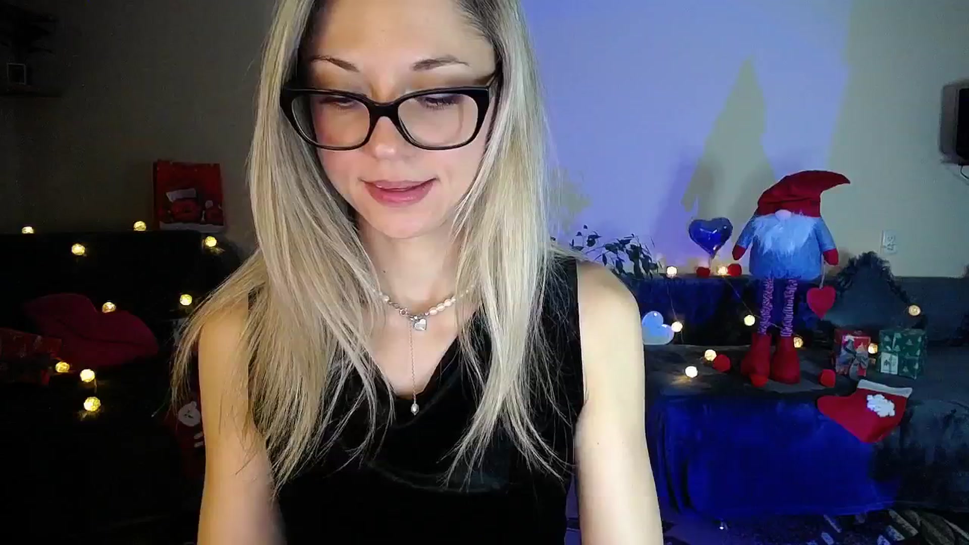 Gallery image thumbnail from Sunshine_alis's myfreecams stream on, 12/27/2025, 20:08 image 7 of 20