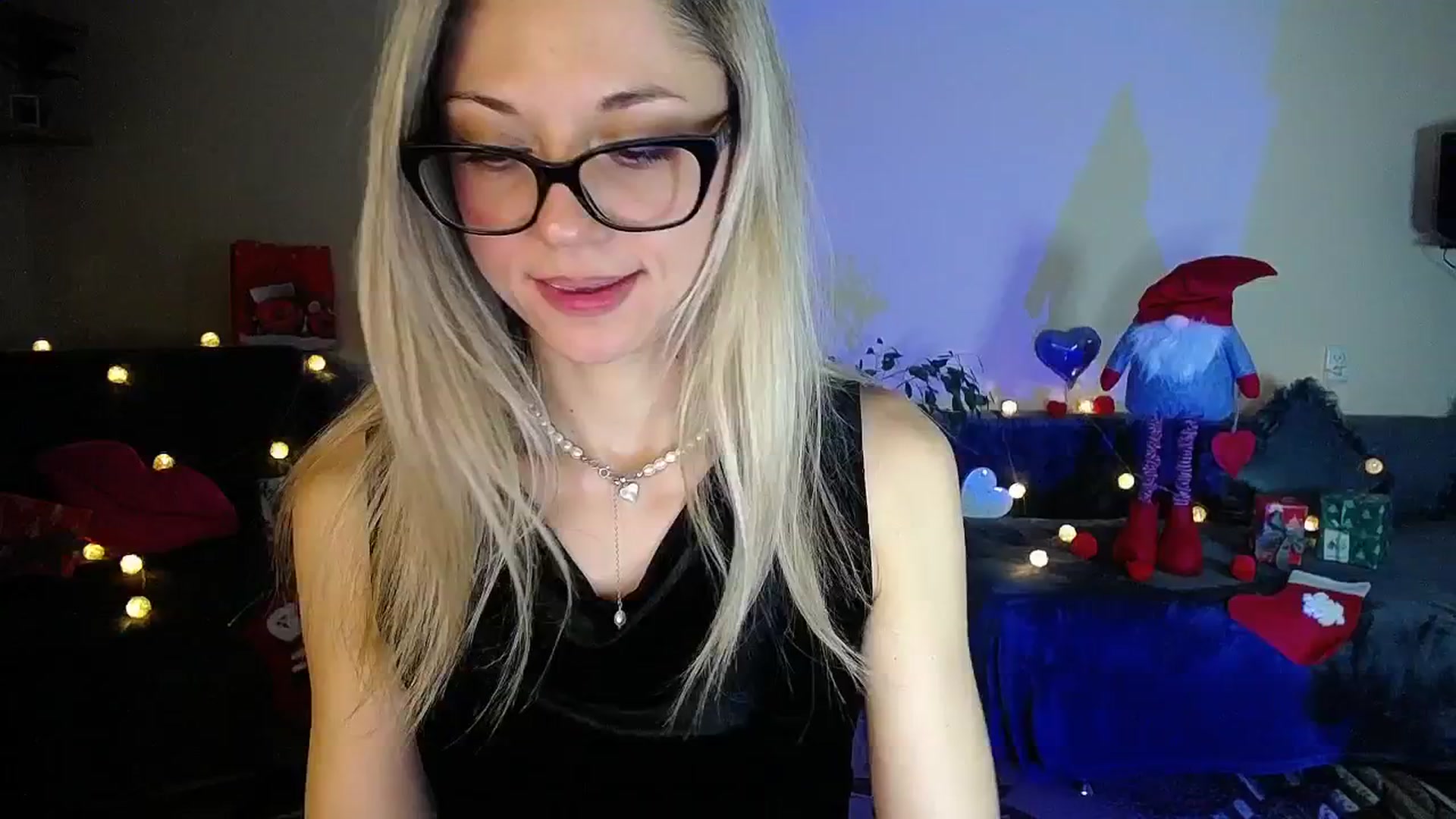 Gallery image thumbnail from Sunshine_alis's myfreecams stream on, 12/27/2025, 20:08 image 6 of 20