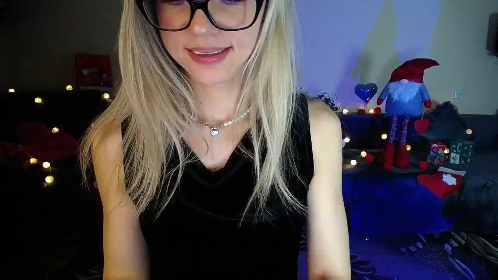 Gallery image thumbnail from Sunshine_alis's myfreecams stream on, 12/27/2025, 20:08 image 1 of 20