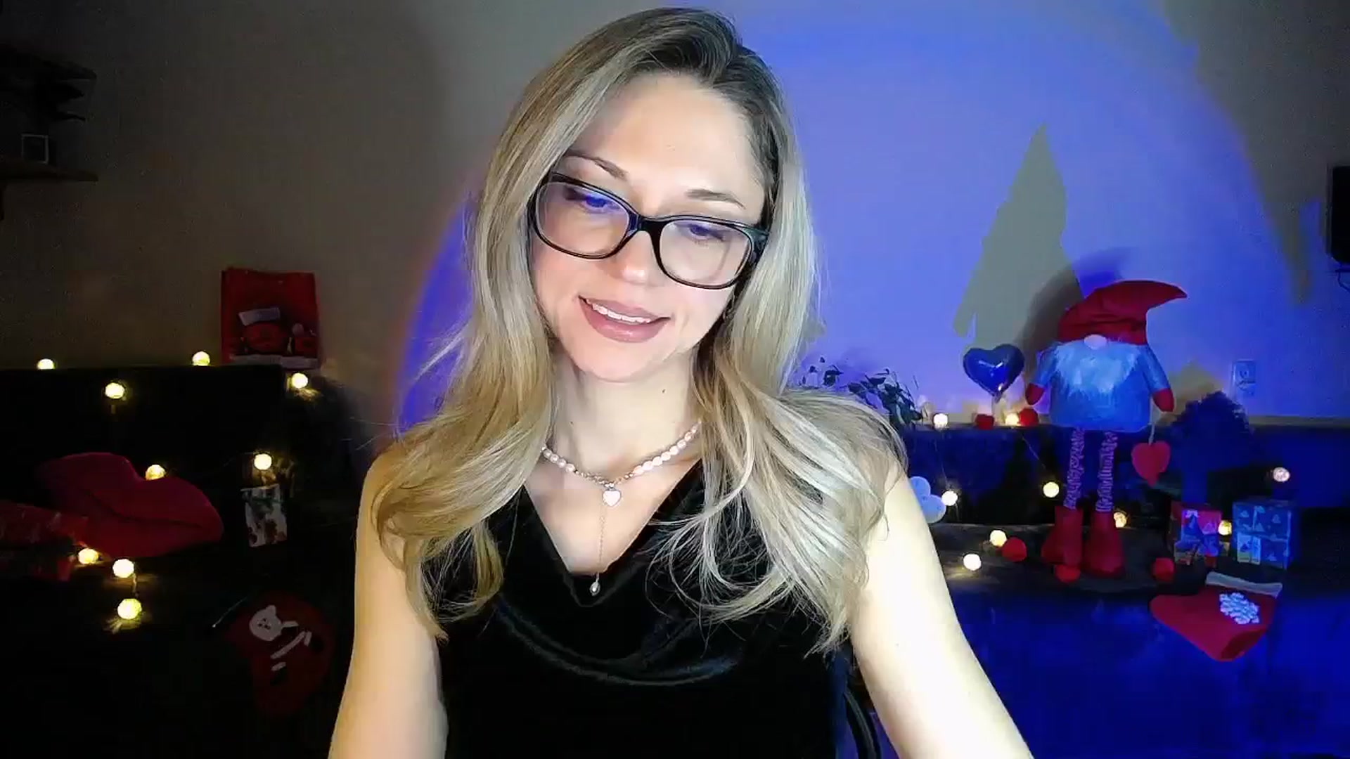 Gallery image thumbnail from Sunshine_alis's myfreecams stream on, 12/29/2025, 20:20 image 13 of 20