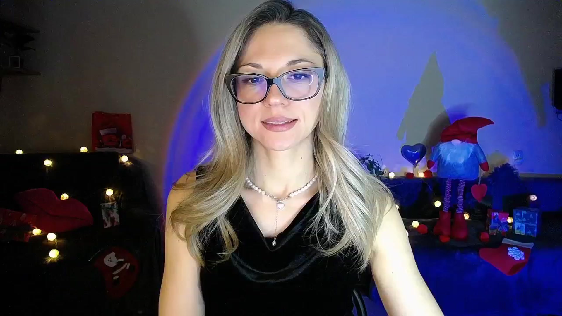 Gallery image thumbnail from Sunshine_alis's myfreecams stream on, 12/29/2025, 20:20 image 10 of 20
