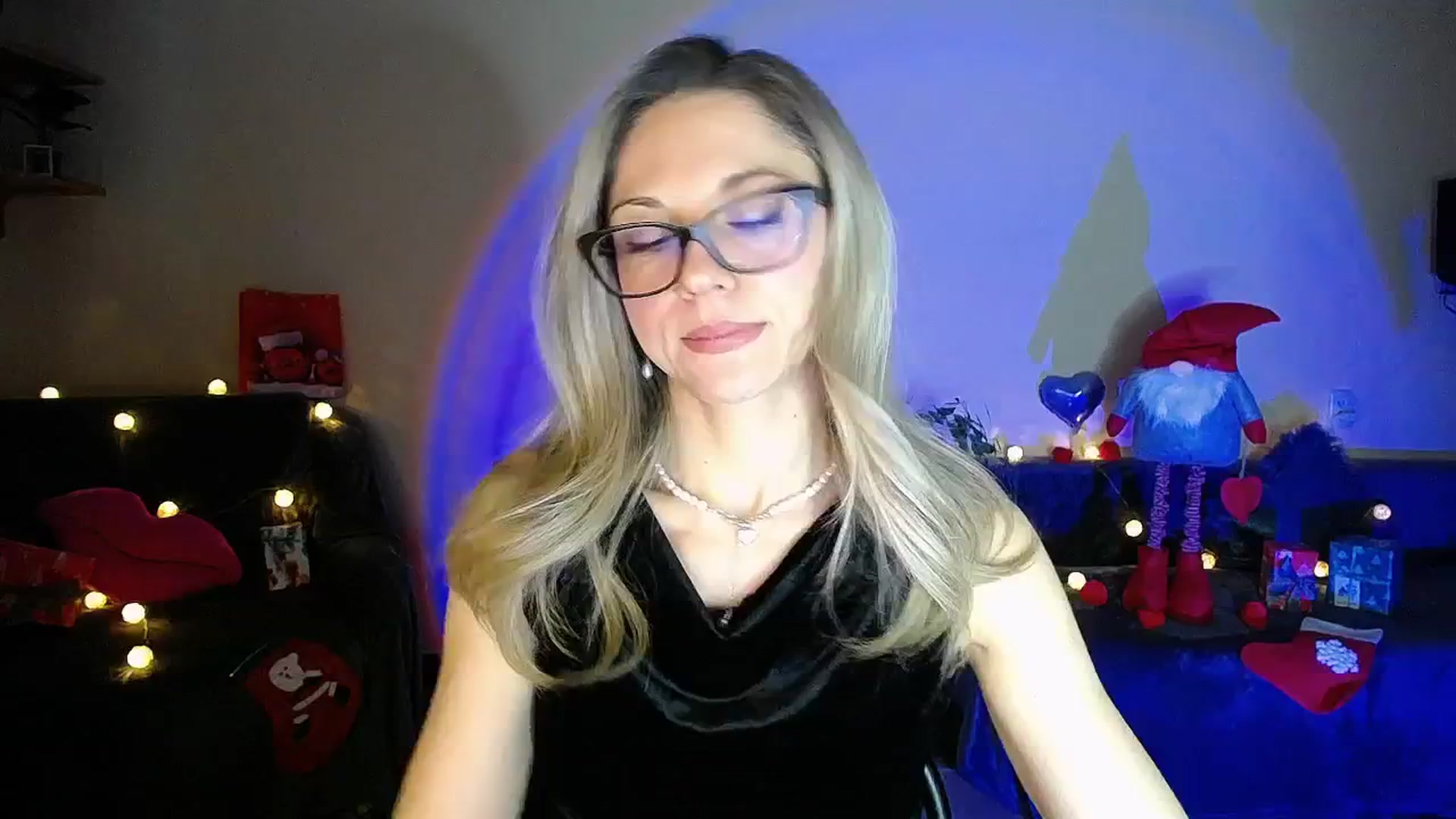 Gallery image thumbnail from Sunshine_alis's myfreecams stream on, 12/29/2025, 20:20 image 3 of 20