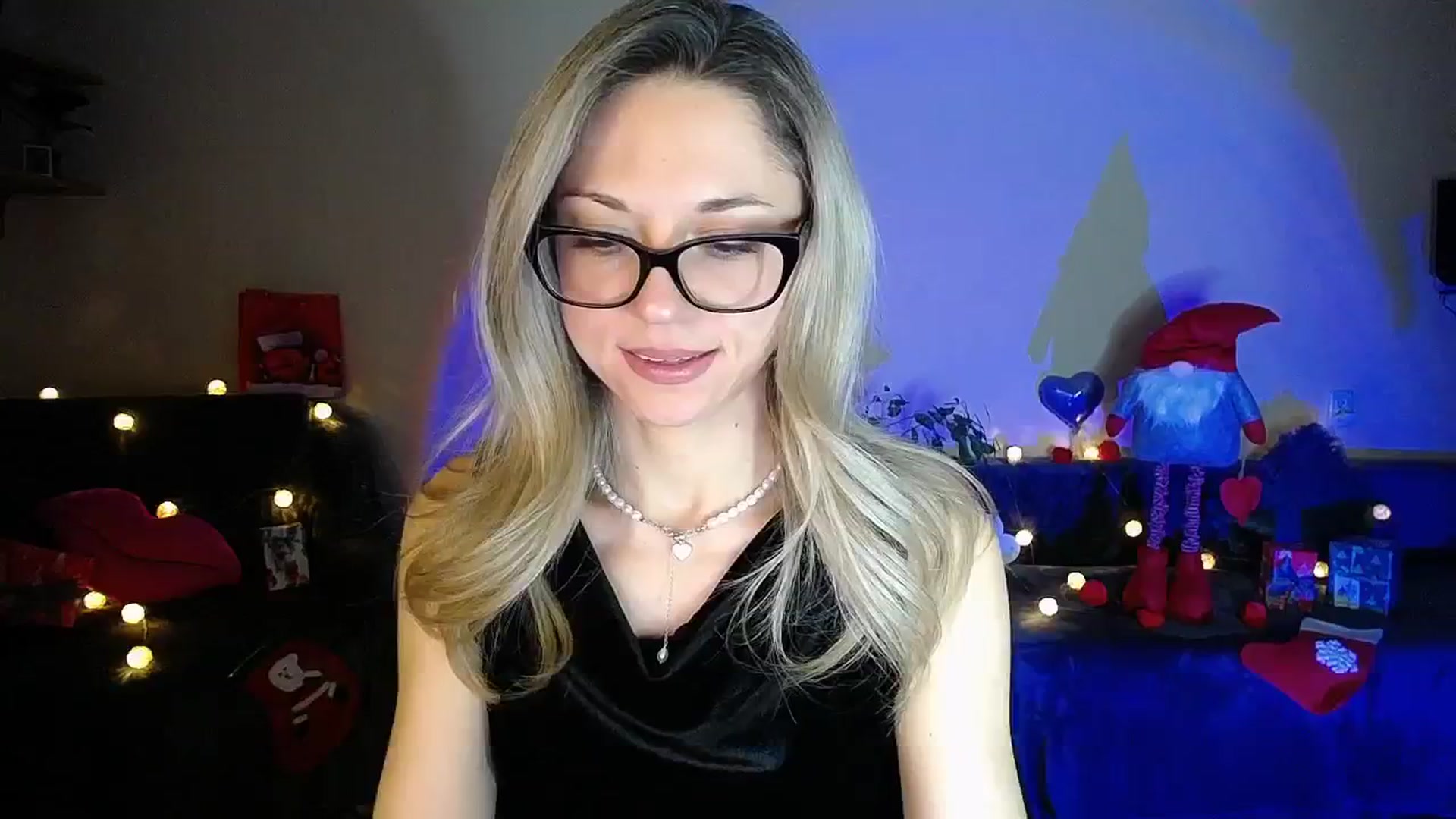 Gallery image thumbnail from Sunshine_alis's myfreecams stream on, 12/29/2025, 20:20 image 14 of 20