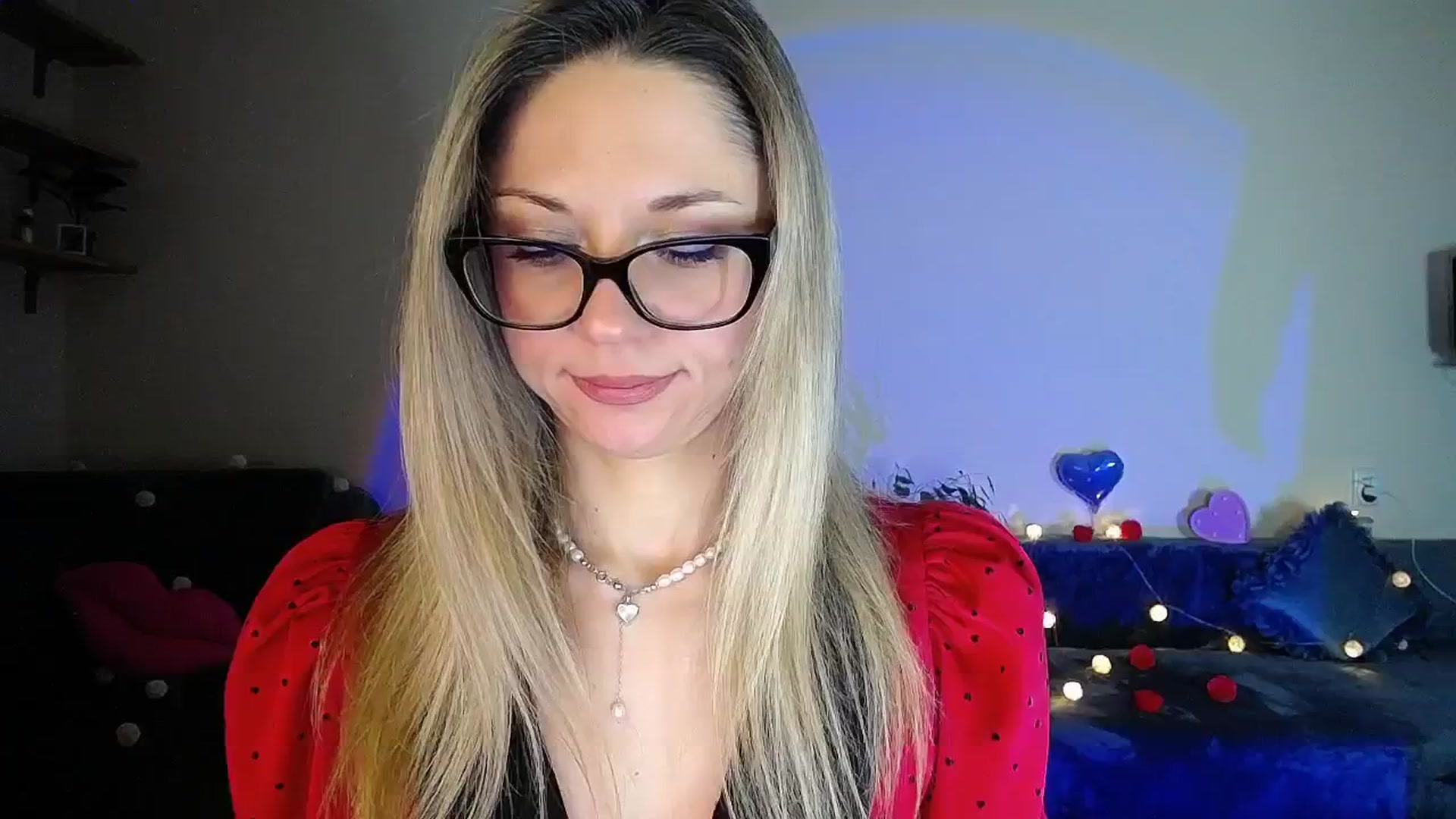 Gallery image thumbnail from Sunshine_alis's myfreecams stream on, 01/21/2026, 18:54 image 16 of 20