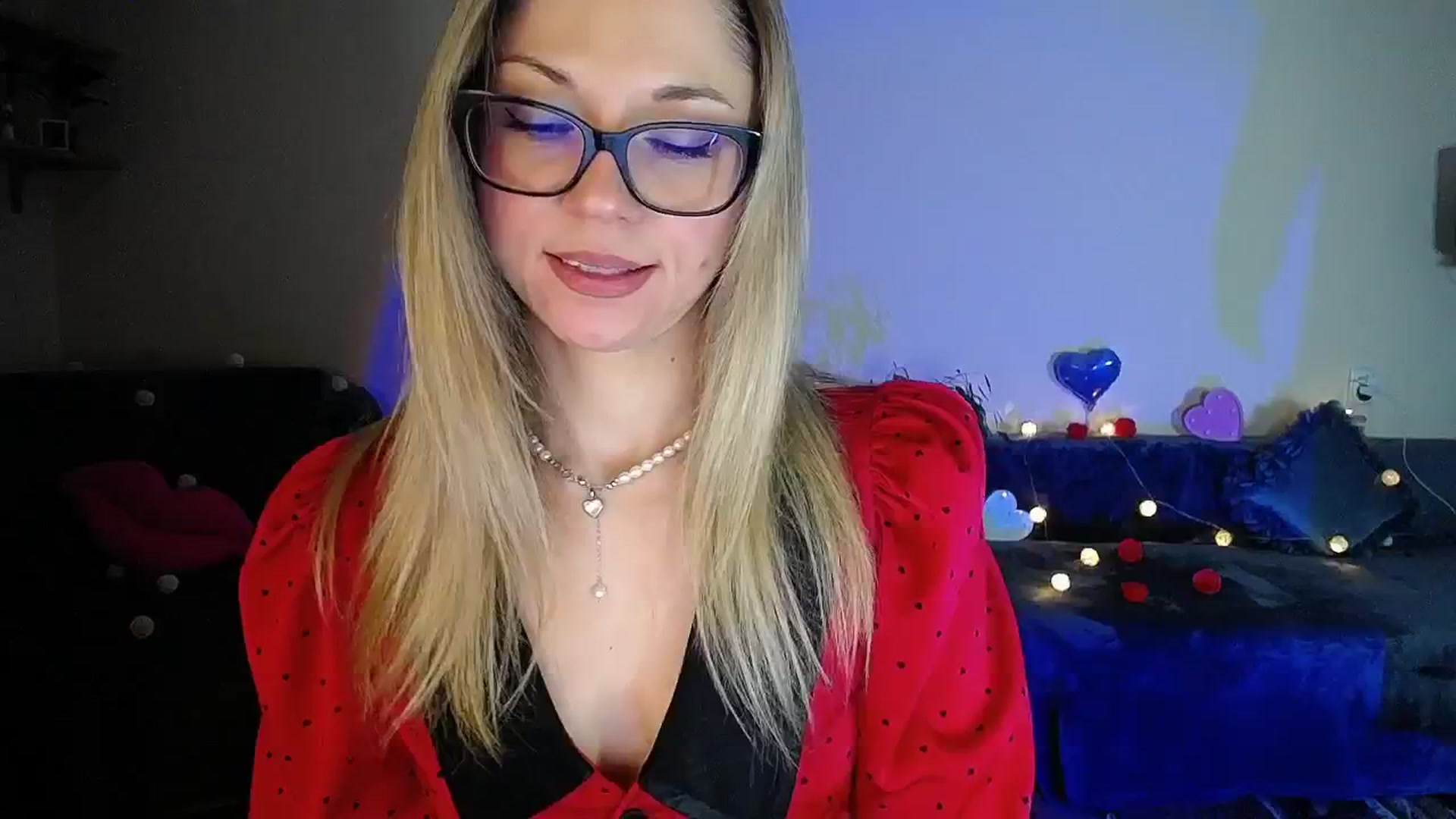 Gallery image thumbnail from Sunshine_alis's myfreecams stream on, 01/21/2026, 18:54 image 10 of 20