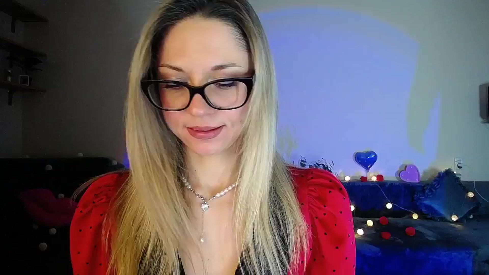 Gallery image thumbnail from Sunshine_alis's myfreecams stream on, 01/21/2026, 18:54 image 15 of 20